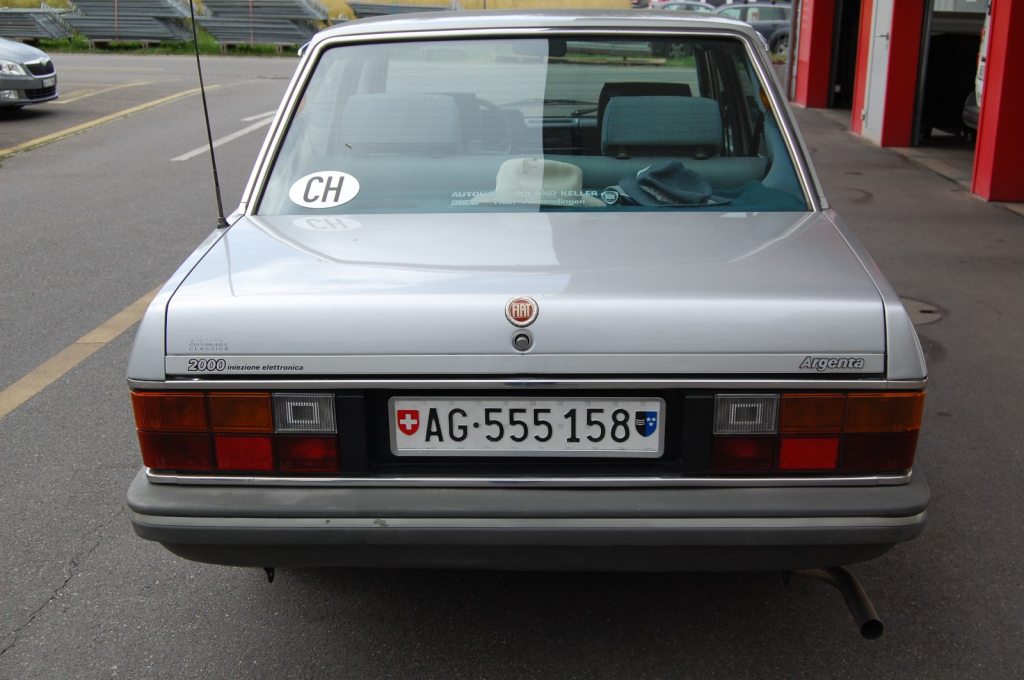 FIAT 131 Argenta, Essence, Occasion / Utilisé, Manuelle - 6