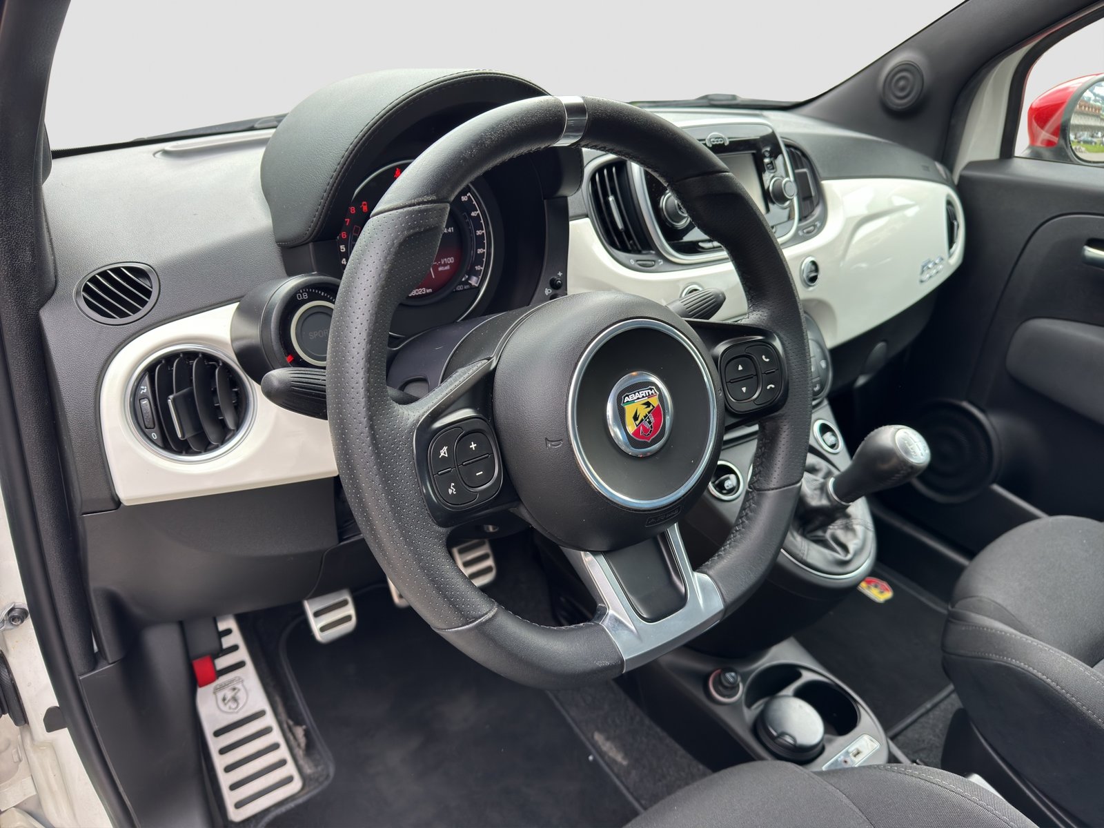 FIAT 595C 1.4 16V Turbo Abarth, Benzin, Occasion / Gebraucht, Handschaltung - 7