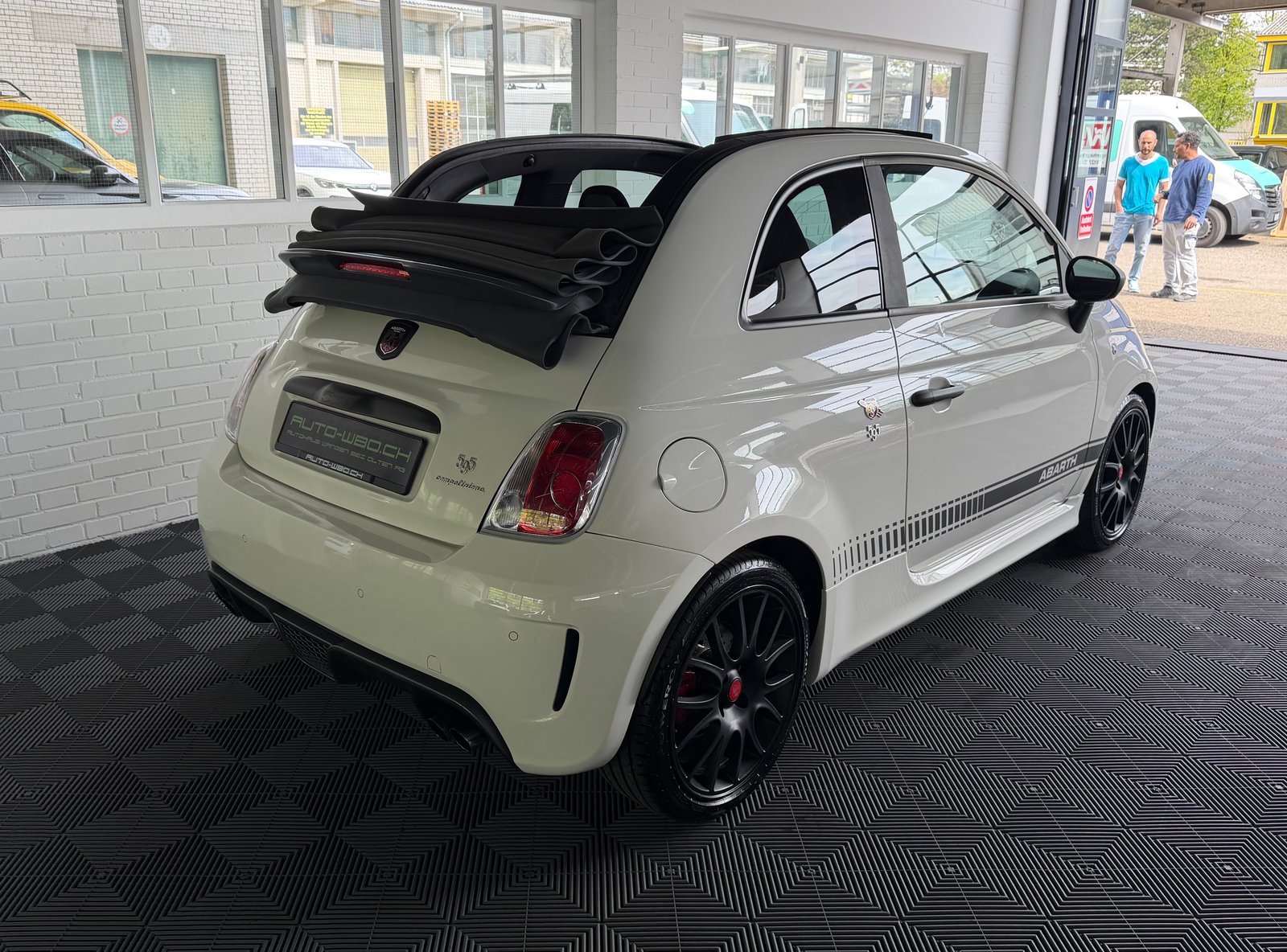 FIAT 595C 1.4 16V Turbo 180 PS Abarth Competizione Dualogic, Petrol, Second hand / Used, Automatic - 3