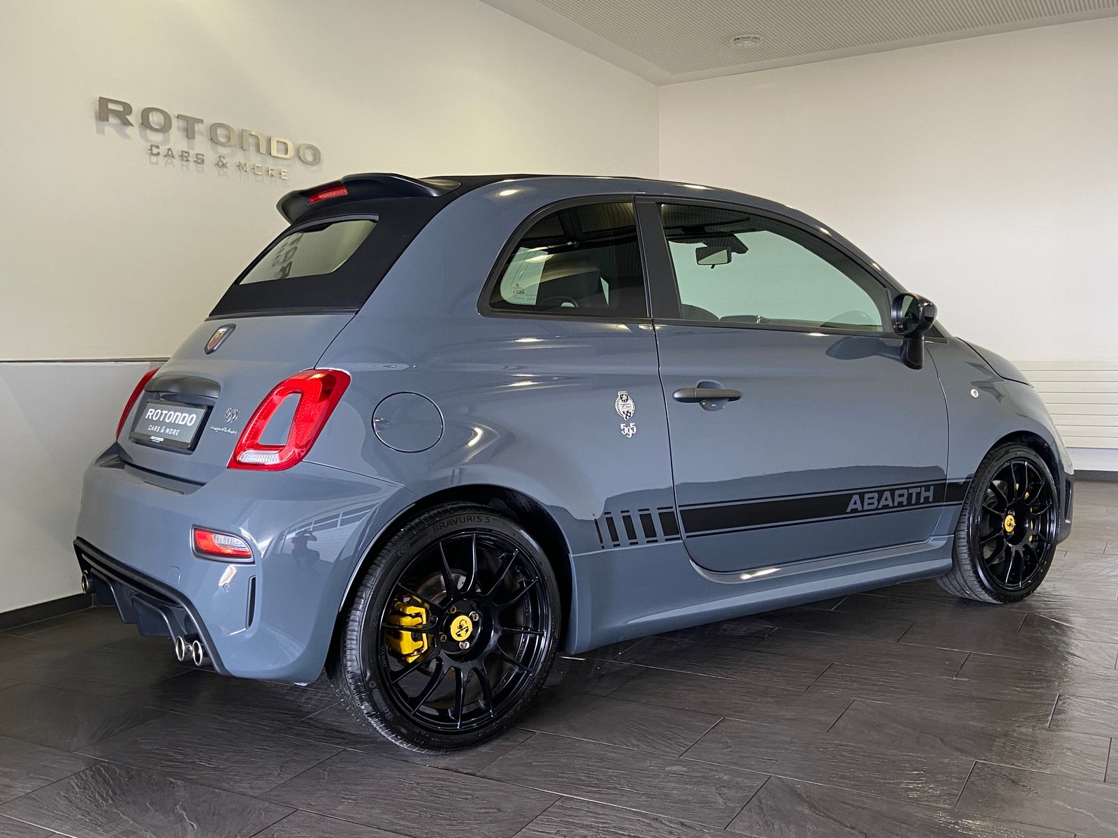 FIAT 595 Cabrio 1.4 16V Turbo Abarth Competizione Dualogic -, Petrol, Second hand / Used, Automatic - 3