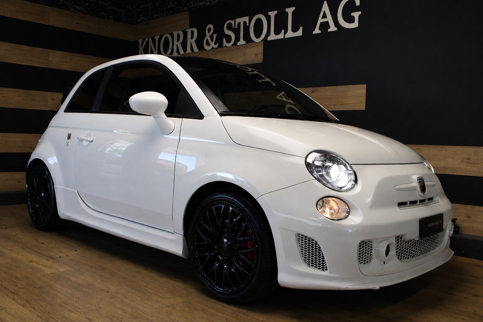 FIAT 595 1.4 16V Turbo Abarth Turismo