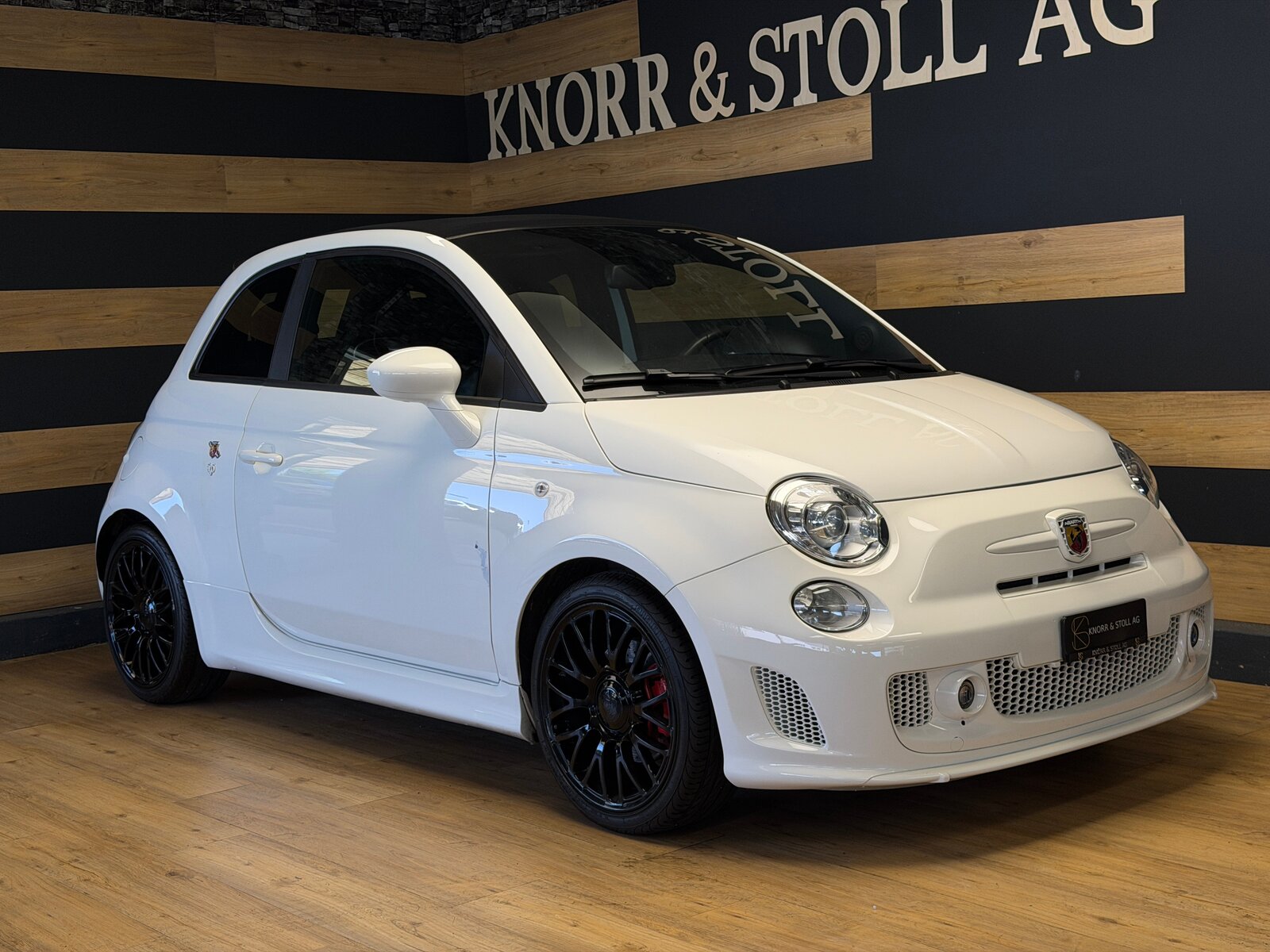 FIAT 595 1.4 16V Turbo Abarth Turismo, Benzin, Occasion / Gebraucht, Handschaltung - 2
