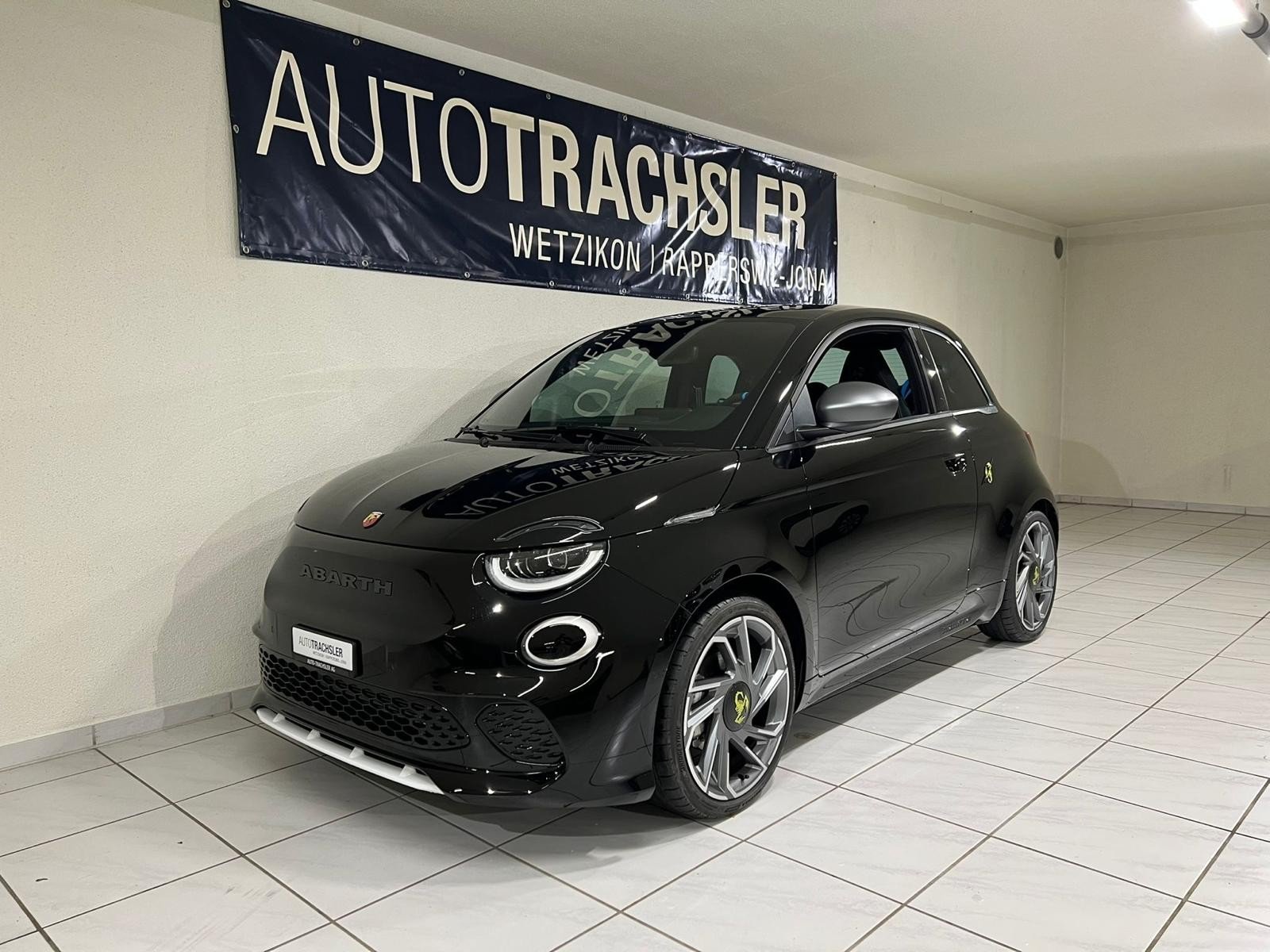 FIAT Abarth 500e Turismo, Electric, New car, Automatic - 3