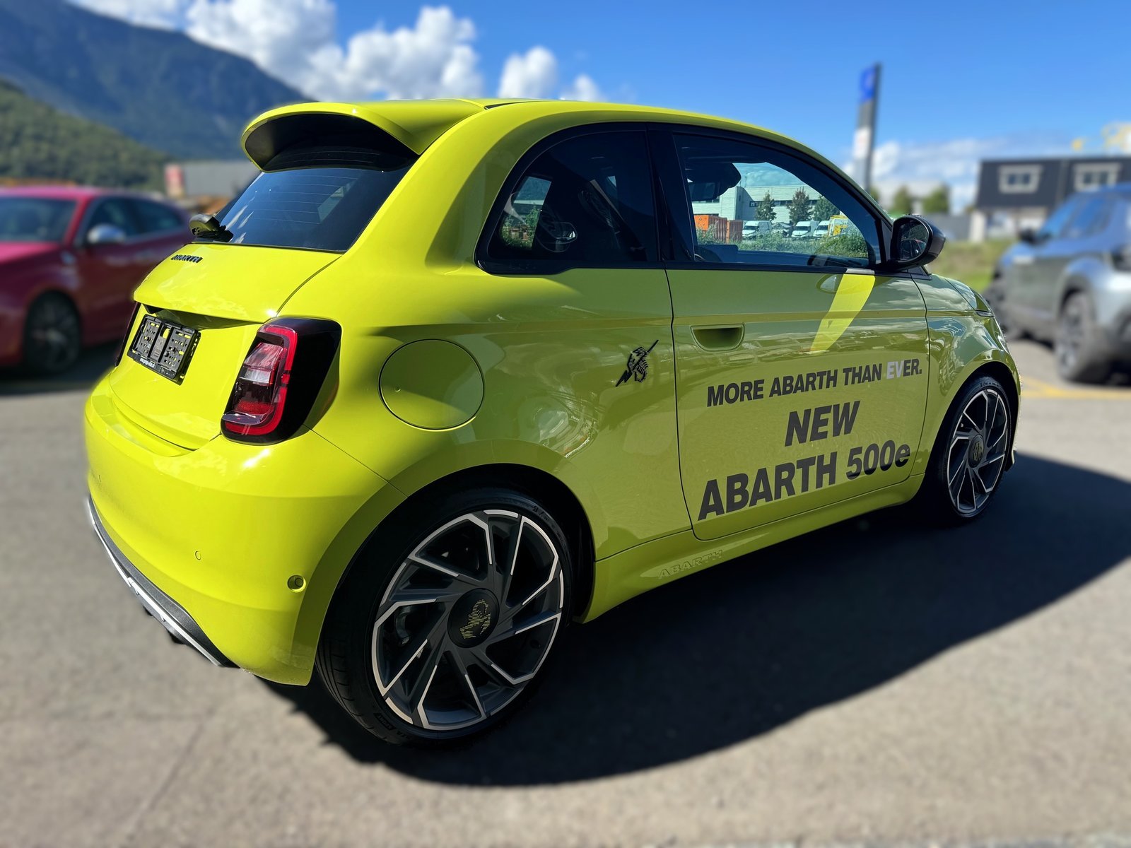 FIAT Abarth 500e Scorpionissima, Elettrica, Occasioni / Usate, Automatico - 6