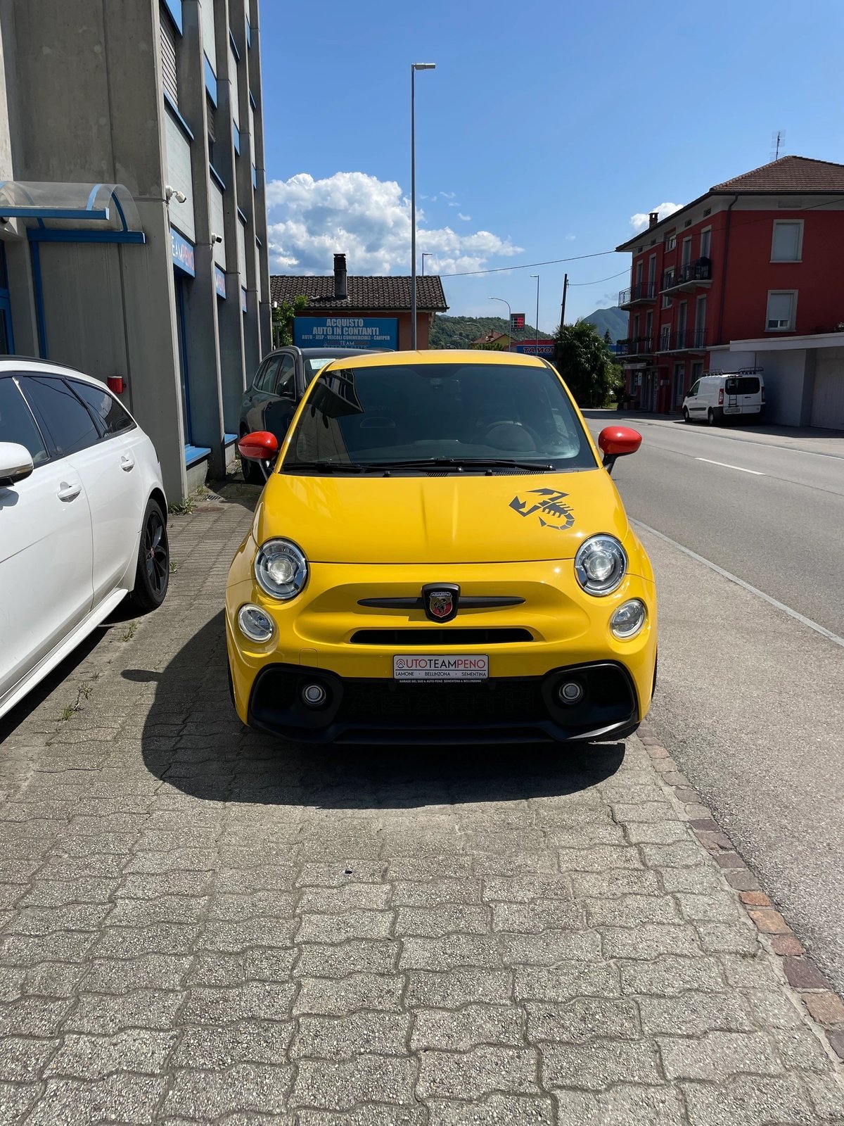 FIAT 595 1.4 16V Turbo Abarth Competition, Benzin, Occasion / Gebraucht, Handschaltung - 2