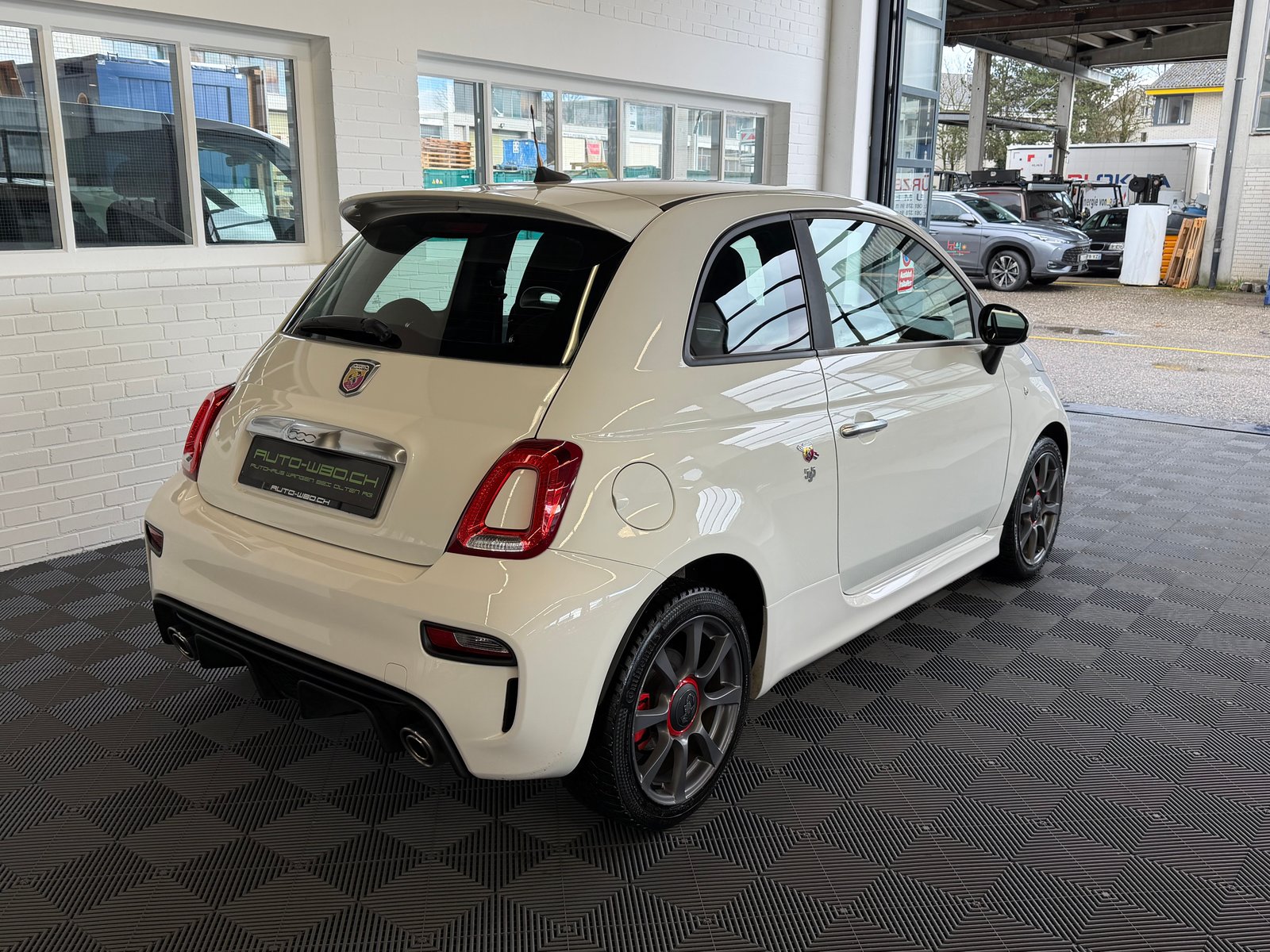 FIAT 595 1.4 16V Turbo 145 PS Abarth Dualogic, Benzina, Occasioni / Usate, Automatico - 3