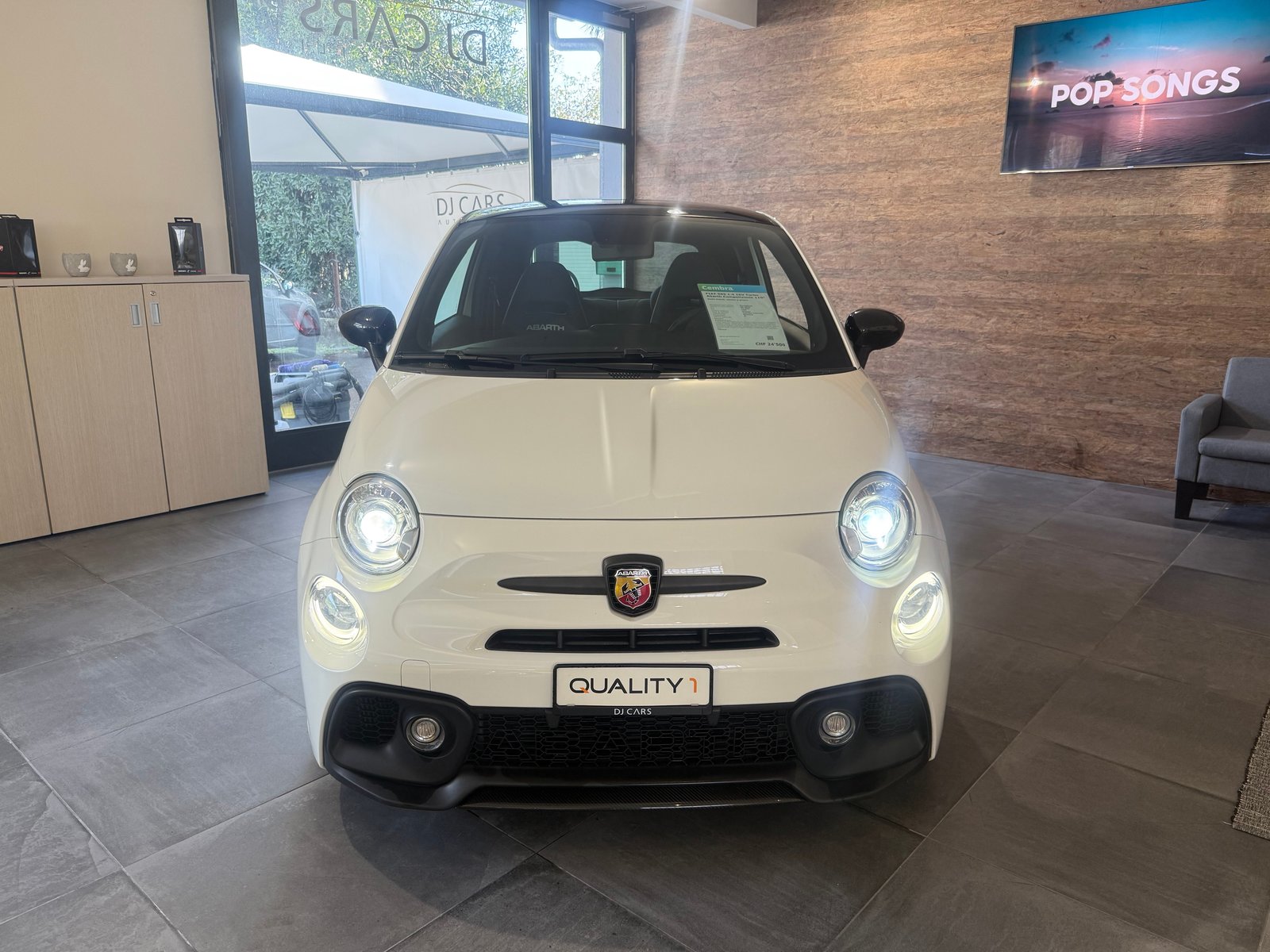 FIAT 595 1.4 16V Turbo Abarth Competizione 110 Anniv., Petrol, Second hand / Used, Manual - 2