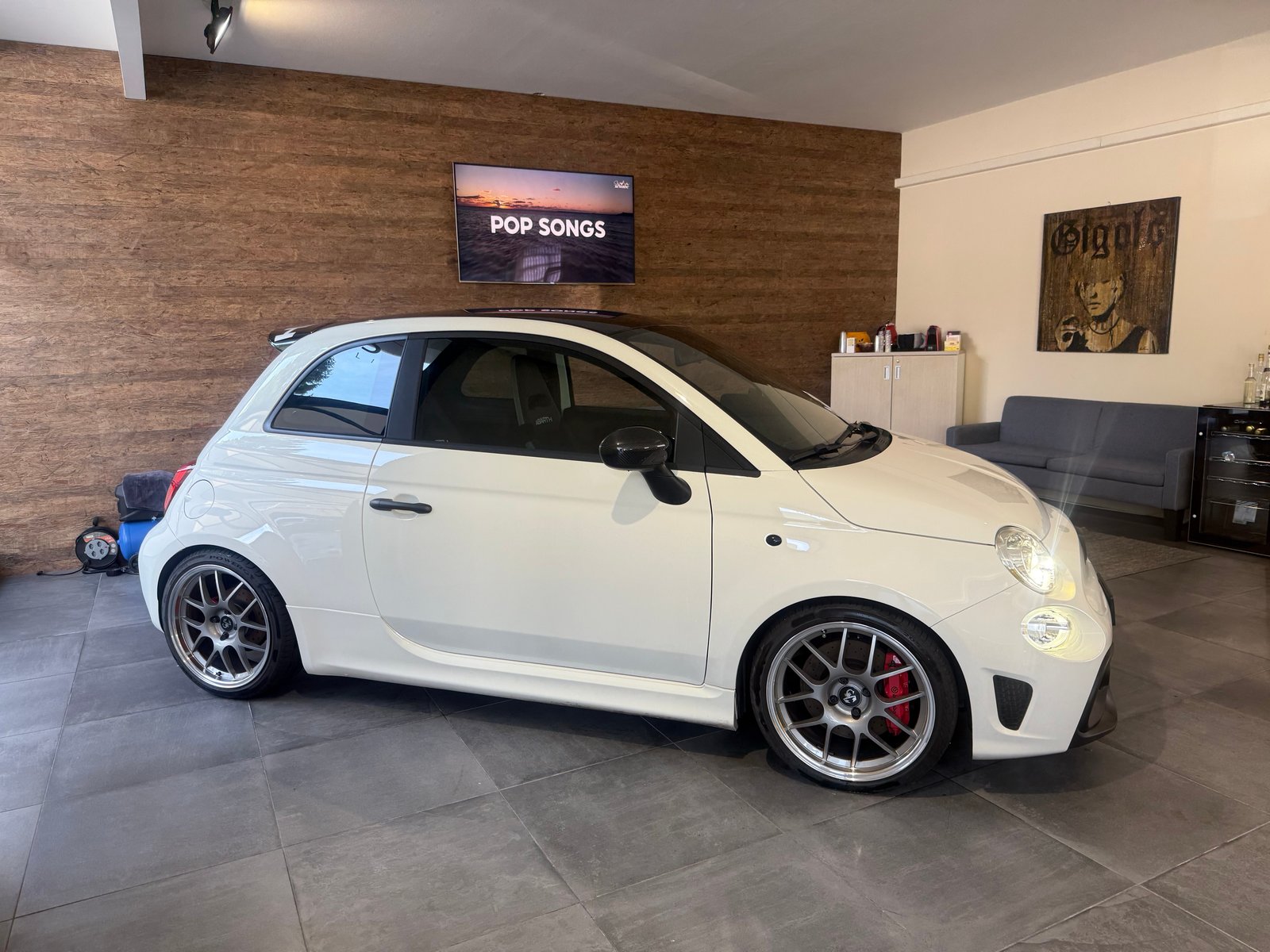 FIAT 595 1.4 16V Turbo Abarth Competizione 110 Anniv., Petrol, Second hand / Used, Manual - 5