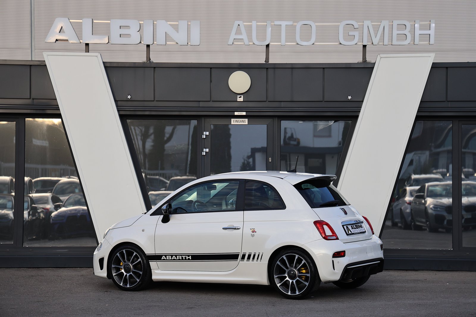 FIAT 595 1.4 16V Turbo Abarth Turismo Dualogic, Essence, Occasion / Utilisé, Automatique - 4