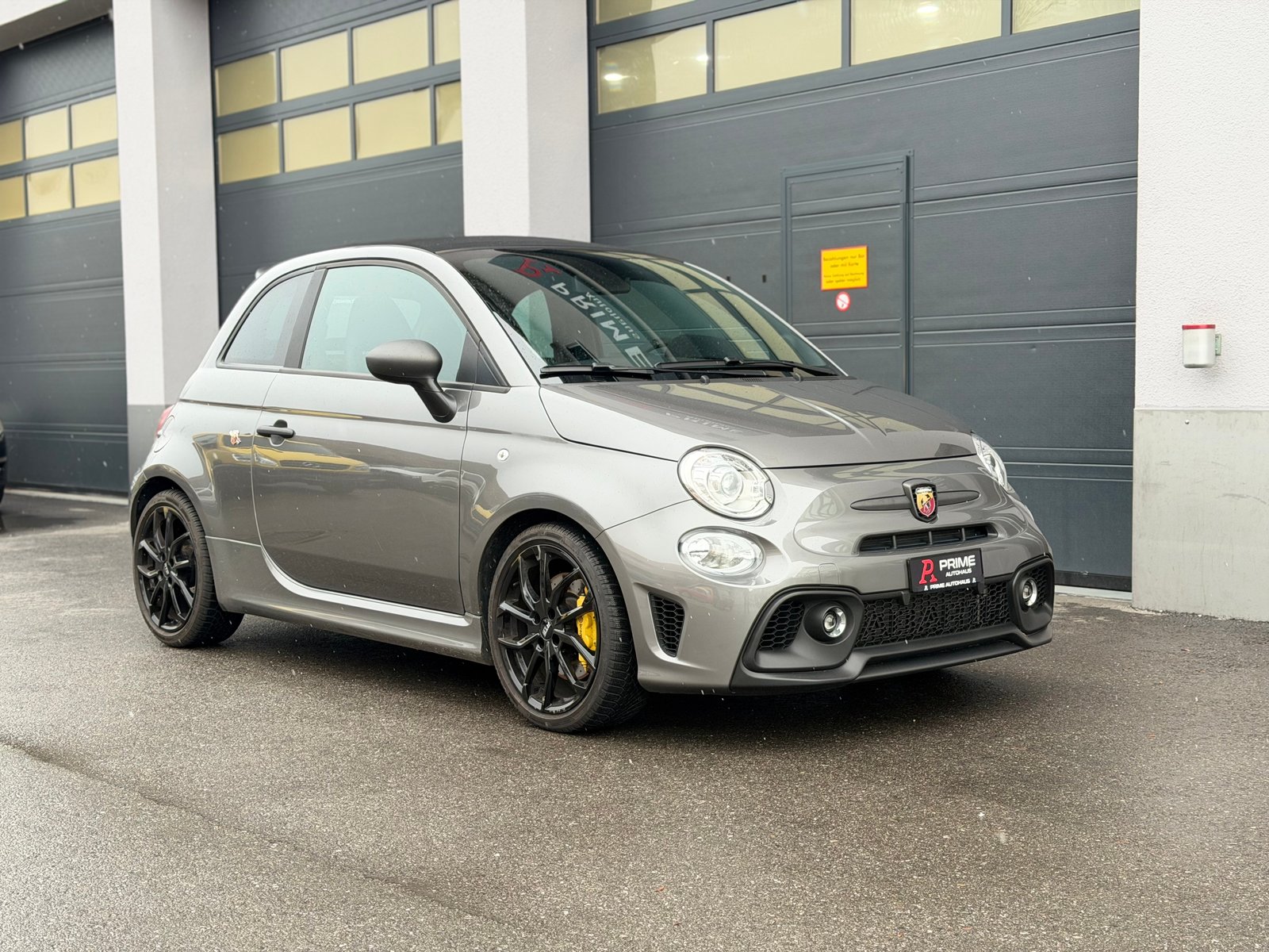 FIAT 695 1.4 16V Turbo Abarth 695 Competizione Dualogic