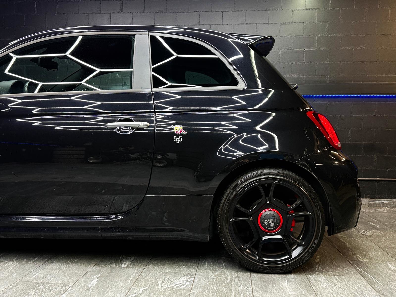 FIAT 595 1.4 16V Turbo Abarth Pista, Petrol, Second hand / Used, Manual - 6