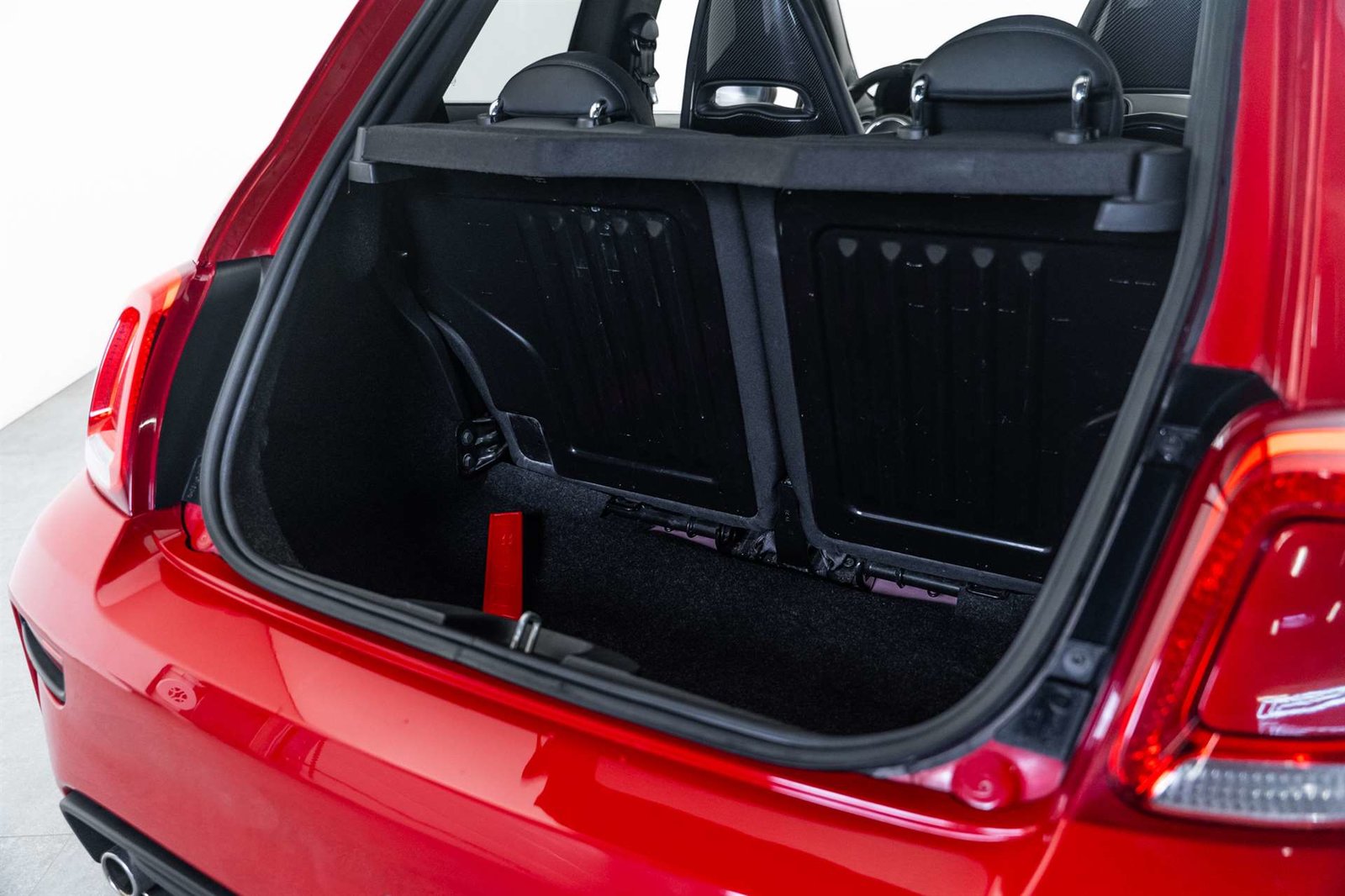 FIAT 695 1.4 16V Turbo Abarth Competizione, Essence, Occasion / Utilisé, Manuelle - 6