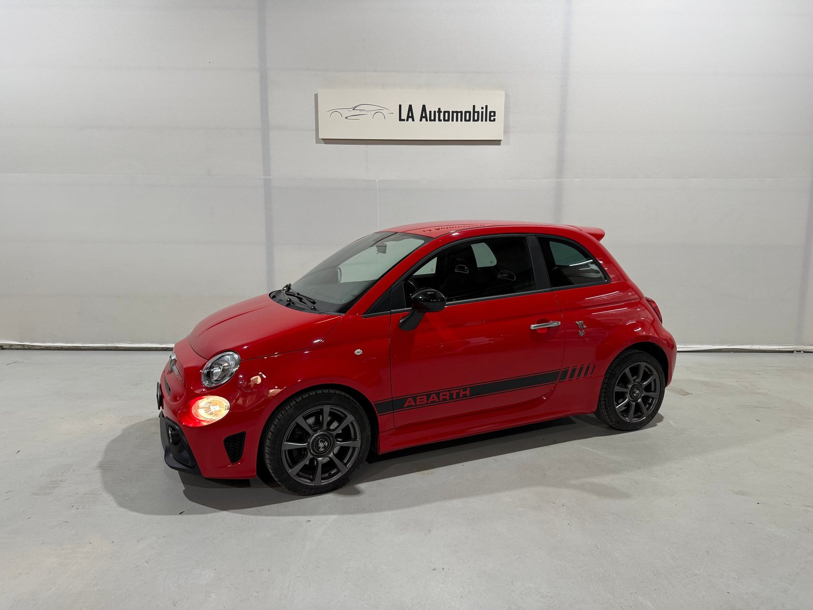FIAT 595 1.4 16V Turbo Abarth Dualogic, Petrol, Second hand / Used, Automatic - 2