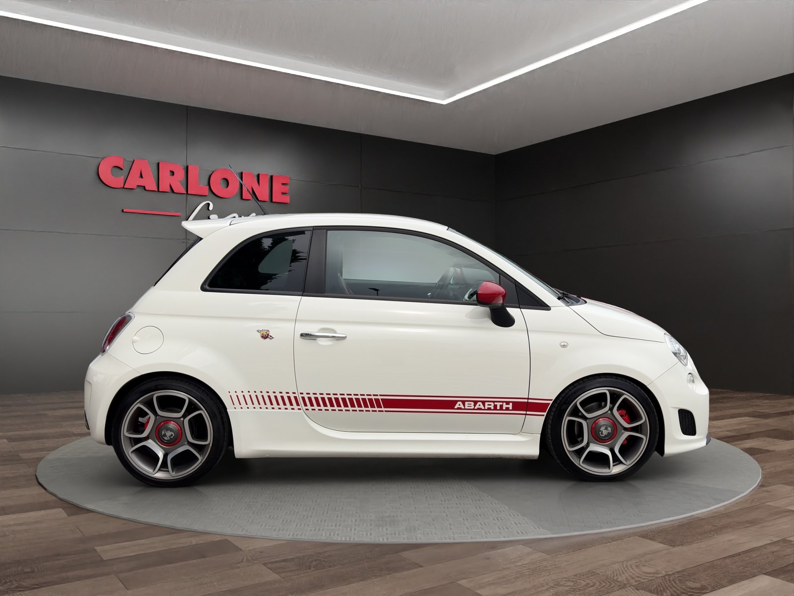 FIAT 500 Abarth 1.4 T-Jet 135, Benzin, Occasion / Gebraucht, Handschaltung - 2