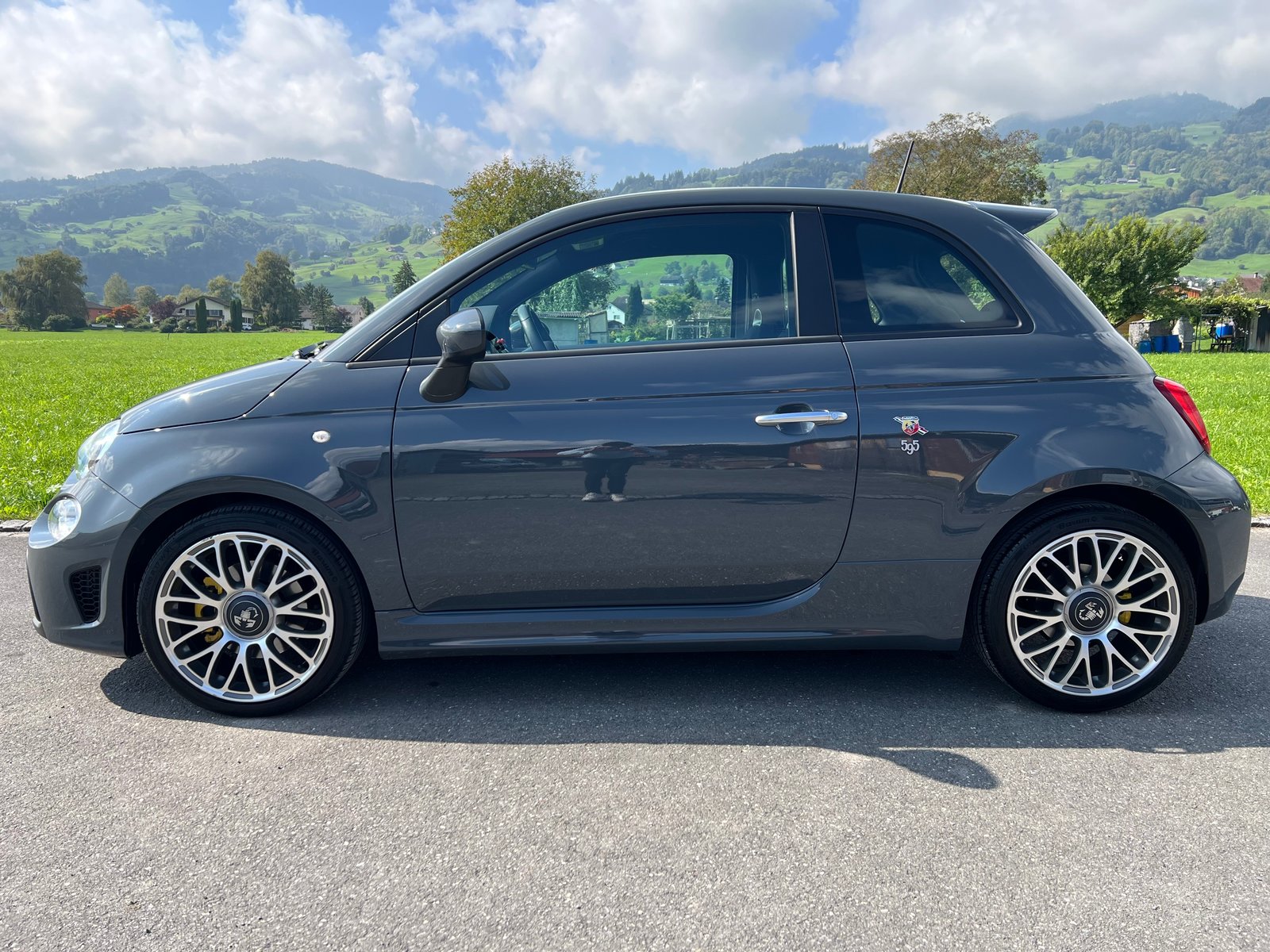 FIAT 500 Abarth 595 1.4 16V Turbo Abarth, Essence, Occasion / Utilisé, Manuelle - 3