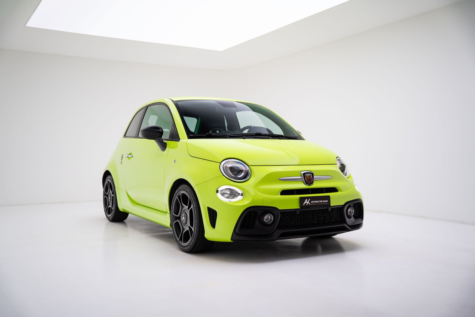 FIAT 595 1.4 16V Turbo Abarth Pista - 70th Anniversary, Essence, Occasion / Utilisé, Manuelle - 2