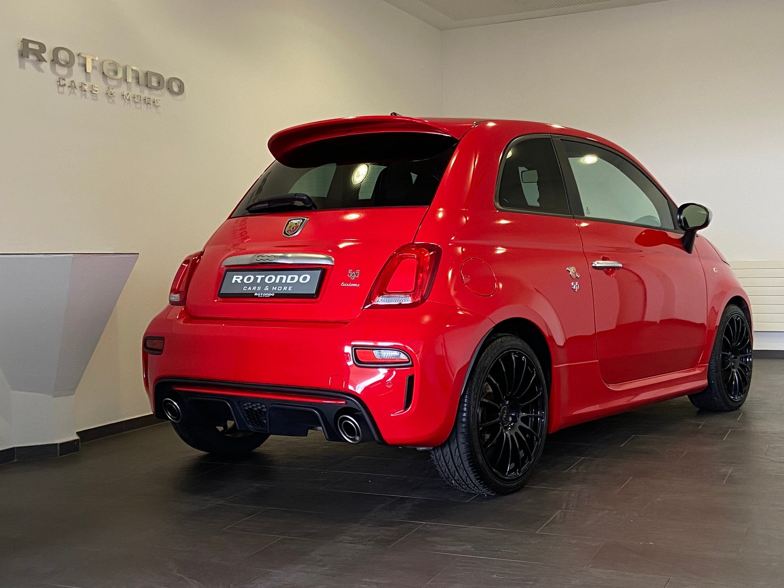 FIAT 595 1.4 16V Turbo Abarth Turismo Automat, Benzin, Occasion / Gebraucht, Automatik - 2