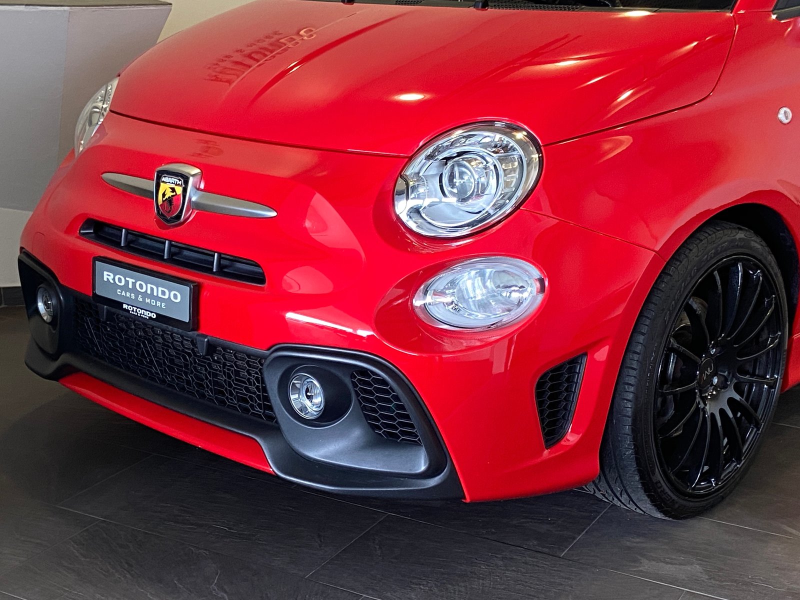 FIAT 595 1.4 16V Turbo Abarth Turismo Automat, Benzin, Occasion / Gebraucht, Automatik - 3