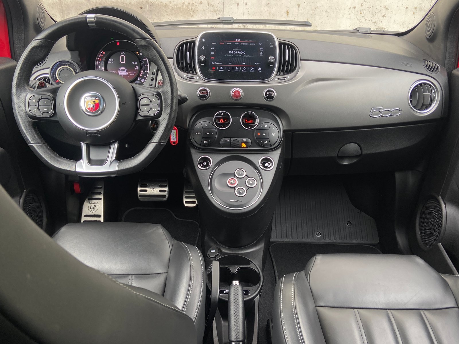 FIAT 595 1.4 16V Turbo Abarth Turismo Automat, Benzin, Occasion / Gebraucht, Automatik - 4