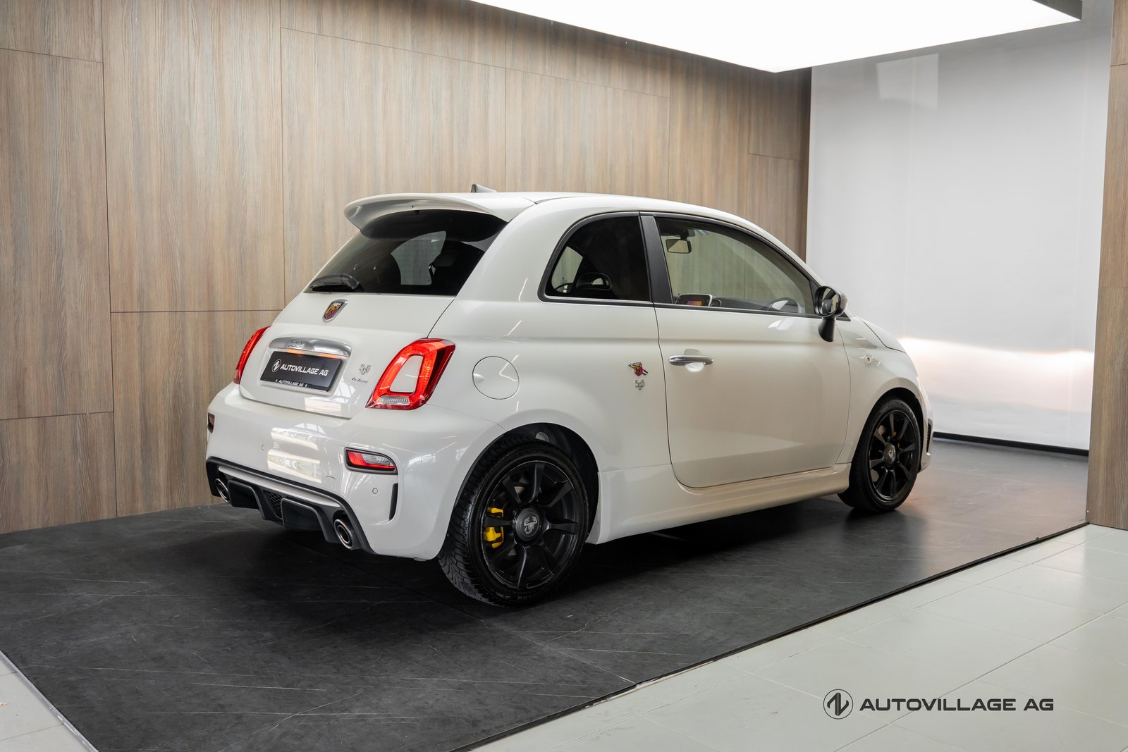FIAT 595 1.4 16V Turbo Abarth Turismo, Essence, Occasion / Utilisé, Manuelle - 2
