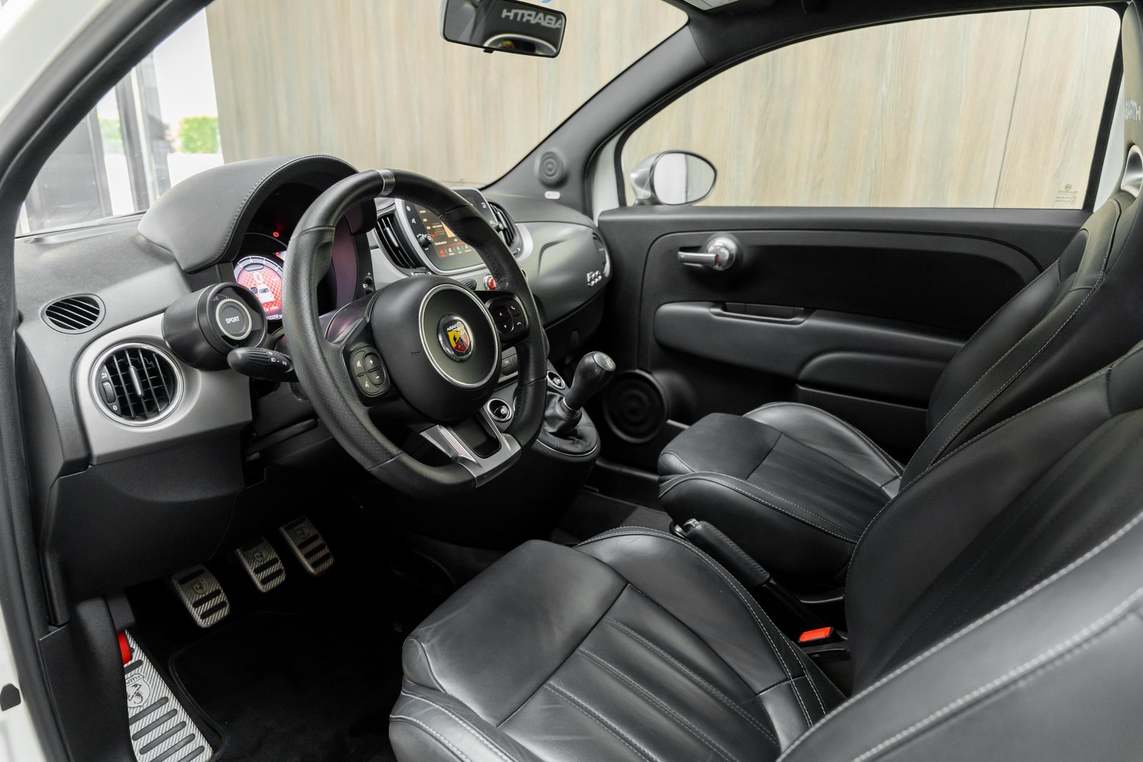 FIAT 595 1.4 16V Turbo Abarth Turismo, Essence, Occasion / Utilisé, Manuelle - 3