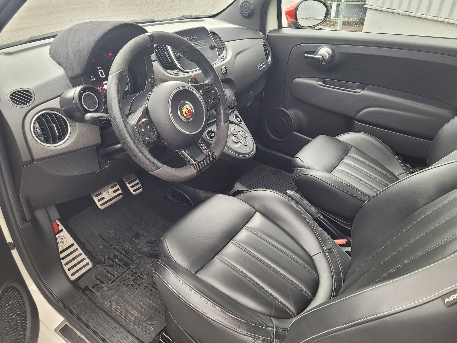 FIAT 595 1.4 16V Turbo Abarth Competizione Dualogic, Petrol, Second hand / Used, Automatic - 4