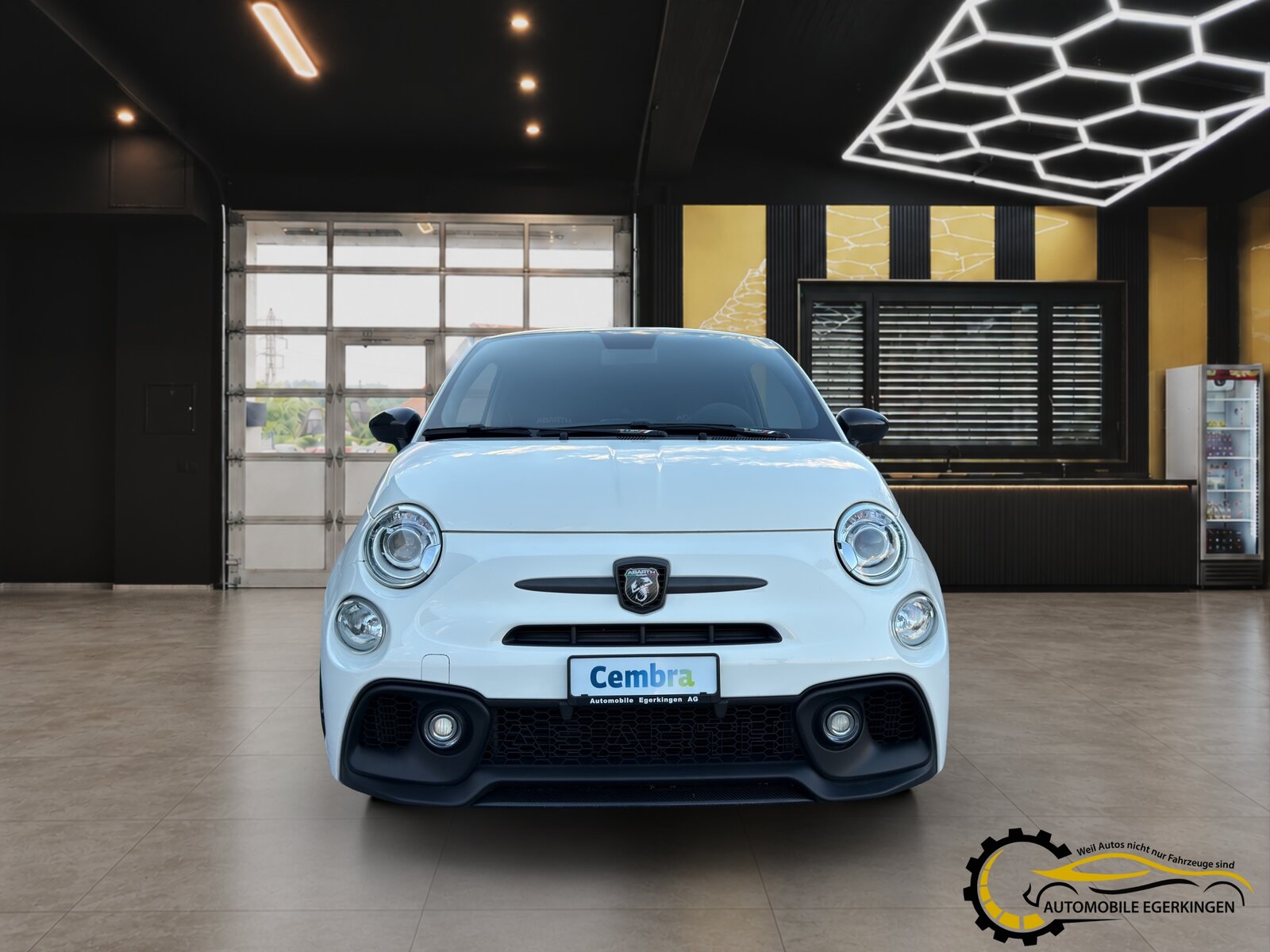 FIAT 595 1.4 16V Turbo Abarth Competizione Anniversario, Petrol, Second hand / Used, Manual - 3