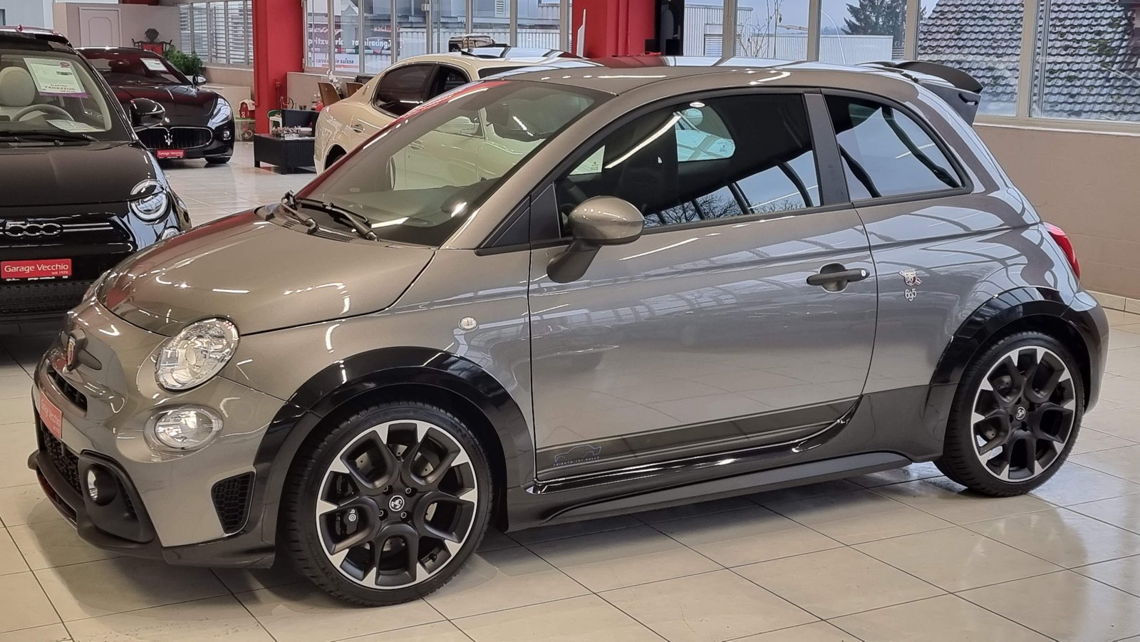 FIAT 500 Abarth / 695 Abarth 1.4 T-Jet 180 131 Rally Tributo, Essence, Voiture nouvelle, Manuelle - 2