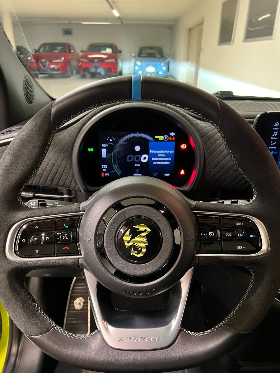 FIAT 500 Abarth Scorpionissima, Elektro, Occasion / Gebraucht, Automatik - 7