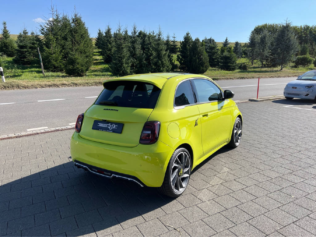 FIAT 500 Abarth Scorpionissima, Électrique, Occasion / Utilisé, Automatique - 3