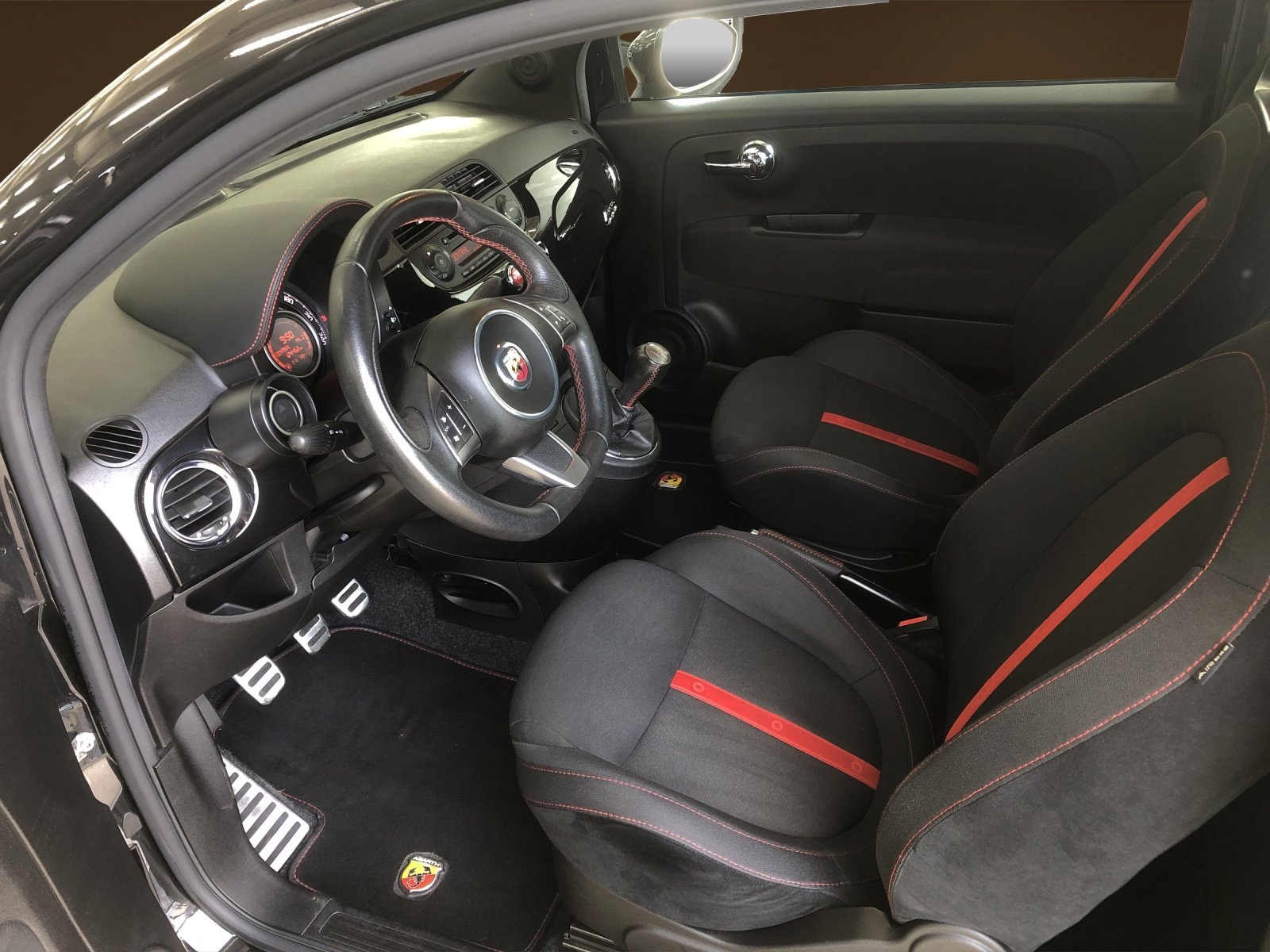 FIAT 500 Abarth 1.4 T-Jet 135, Petrol, Second hand / Used, Manual - 6
