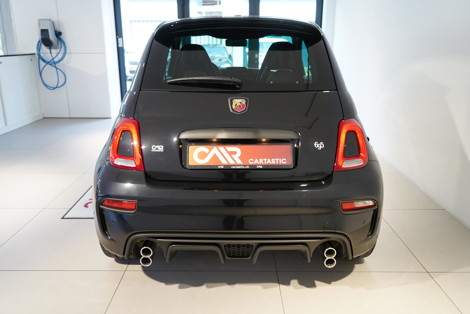FIAT 695 Abarth 1.4 T-Jet 180 75 Anniversario, Petrol, Second hand / Used, Manual - 4