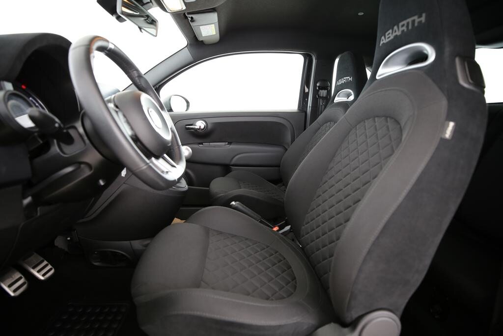 FIAT 595 Abarth 1.4 T-Jet 165 Premium, Essence, Occasion / Utilisé, Manuelle - 3