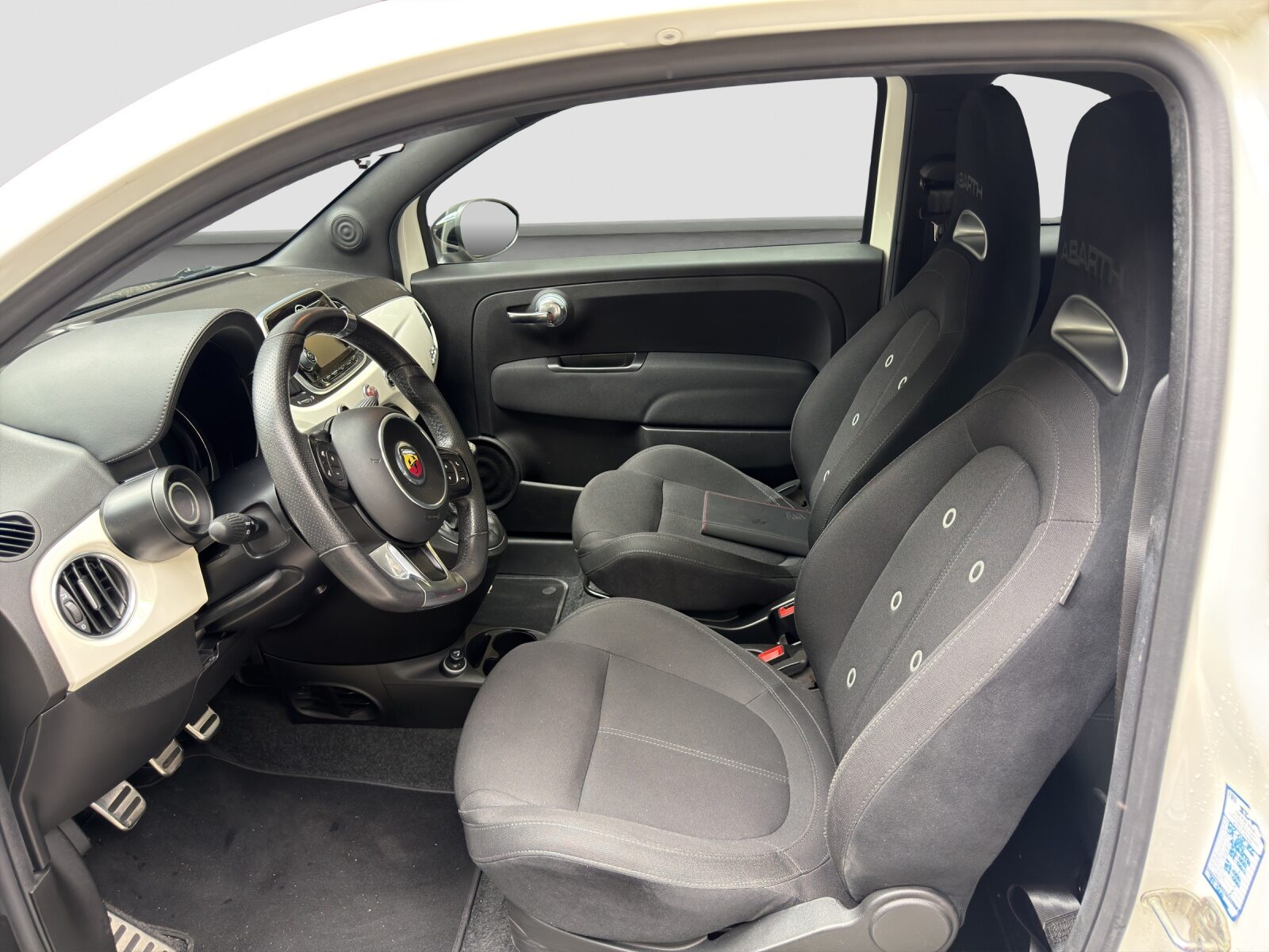 FIAT 595 1.4 16V Turbo Abarth, Benzin, Occasion / Gebraucht, Handschaltung - 6