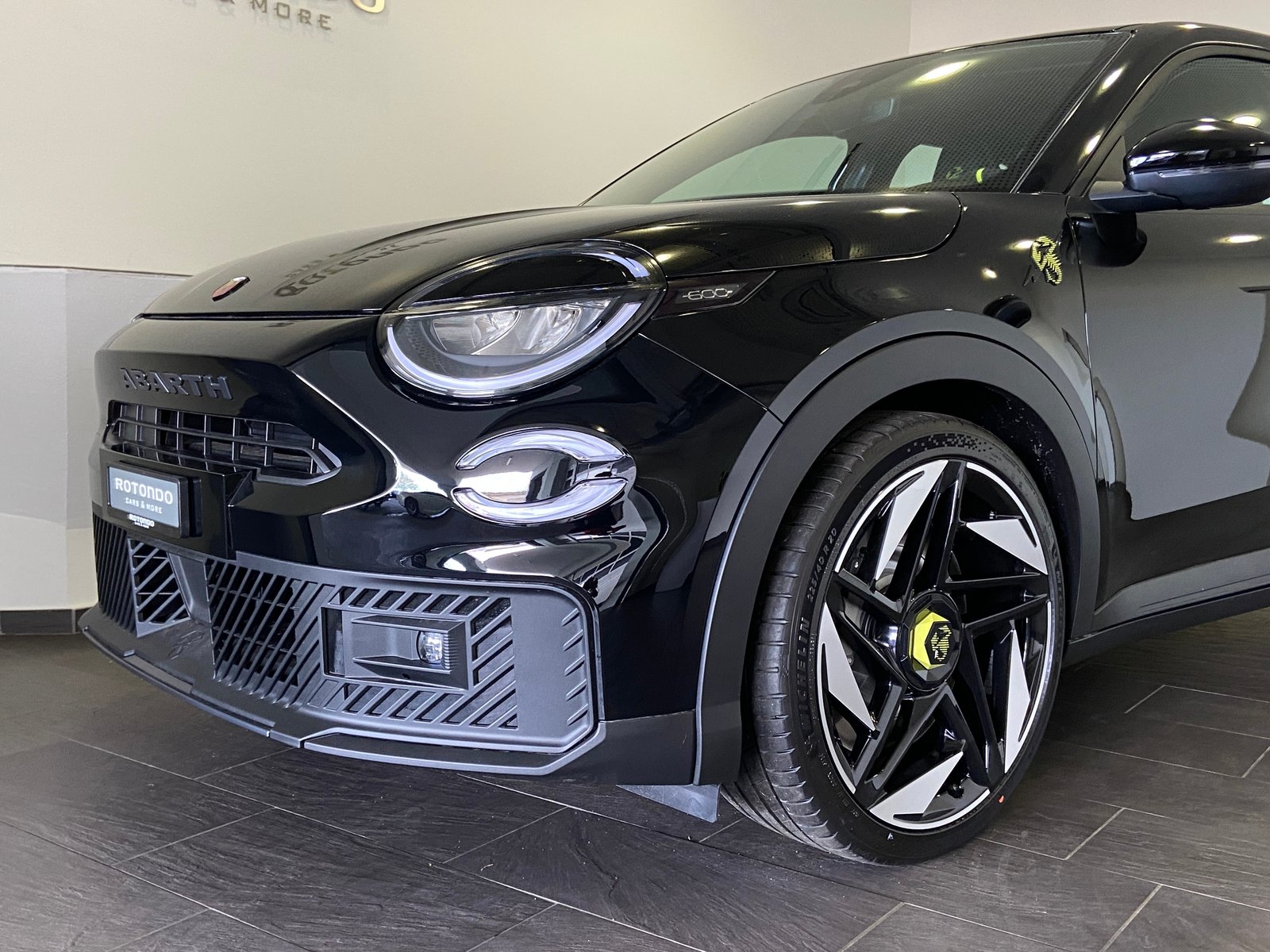 FIAT Abarth 600e Turismo, Elettrica, Auto nuove, Automatico - 3