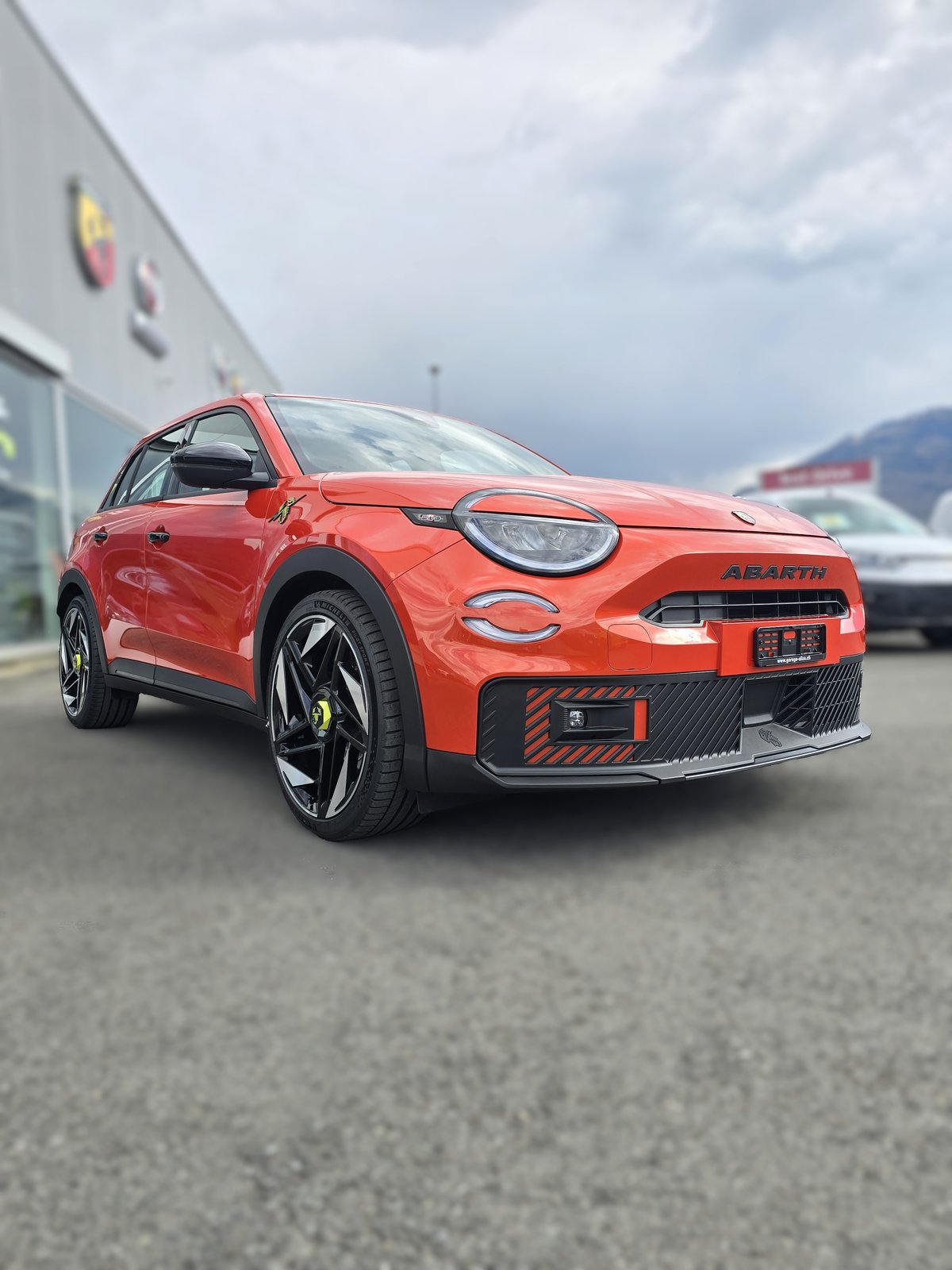 FIAT Abarth 600e Turismo, Elektro, Neuwagen, Automatik - 7
