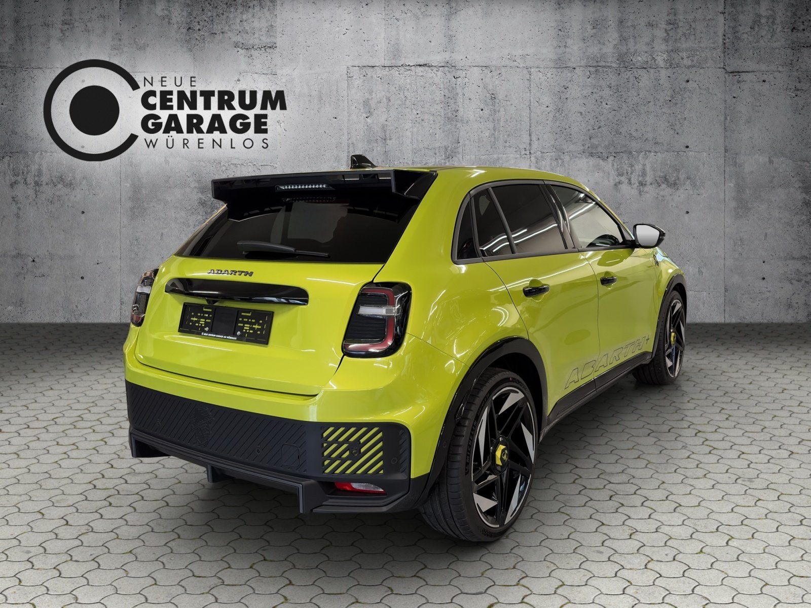 FIAT Abarth 600e Scorpionissima, Elektro, Neuwagen, Automatik - 3