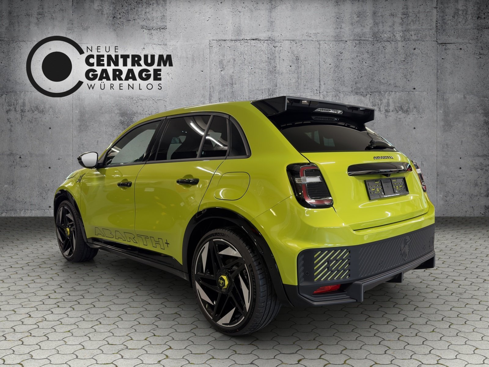 FIAT Abarth 600e Scorpionissima, Elektro, Neuwagen, Automatik - 6