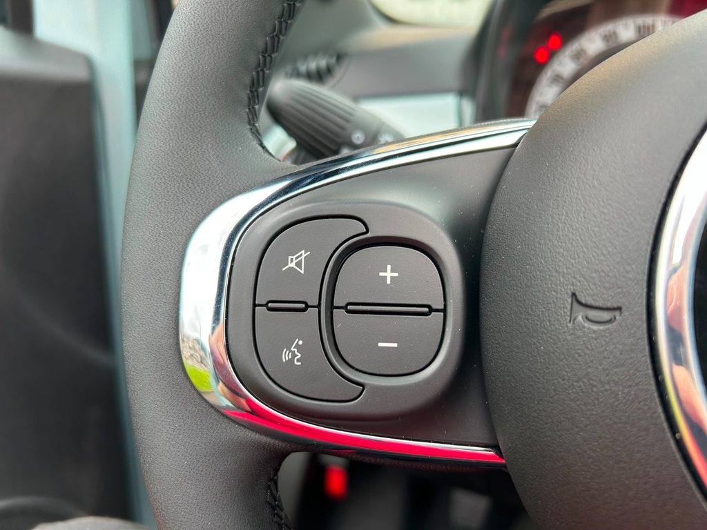 FIAT 500 C 1.0 Hybrid Cult, Mild-Hybrid Petrol/Electric, Manual - 7