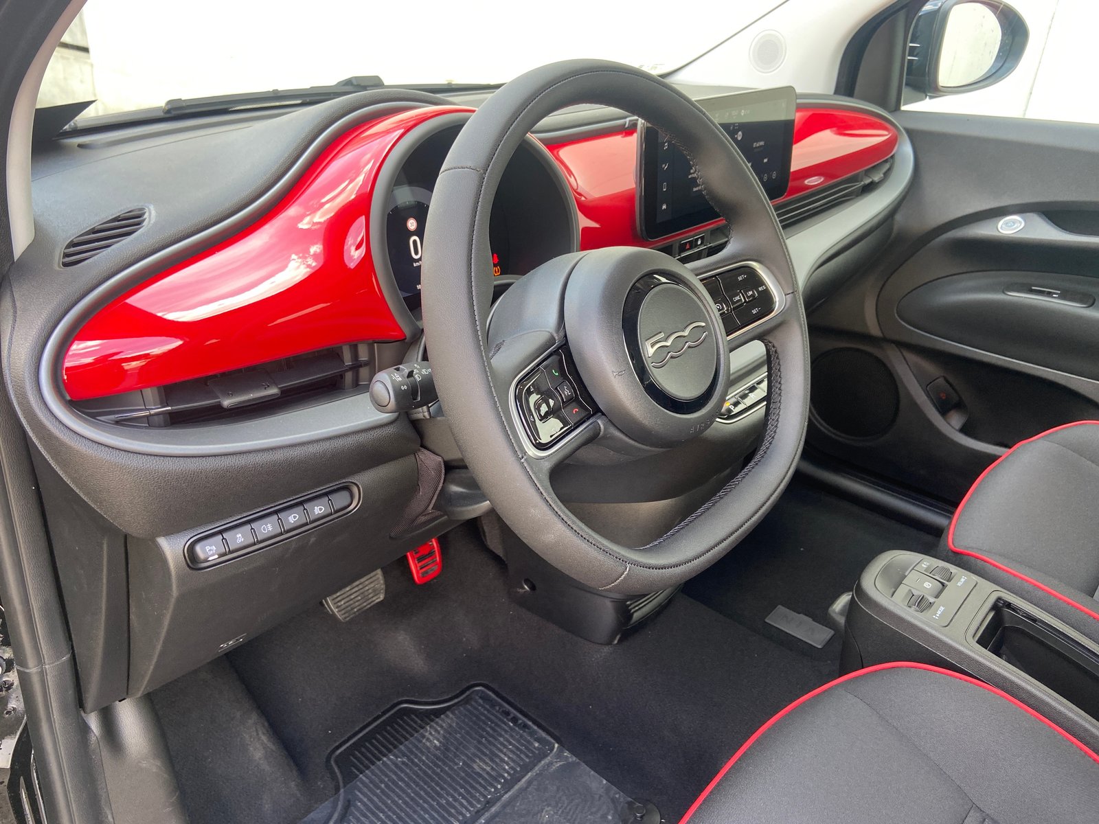 FIAT 500 C electric 87 kW Red, Elettrica, Auto nuove, Automatico - 7