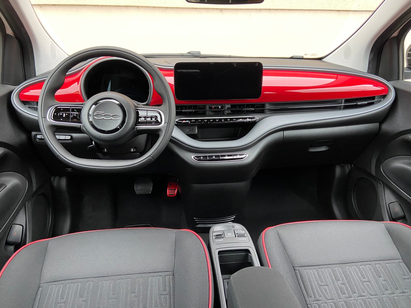FIAT 500 C electric 87 kW Red, Elektro, Neuwagen, Automatik - 4