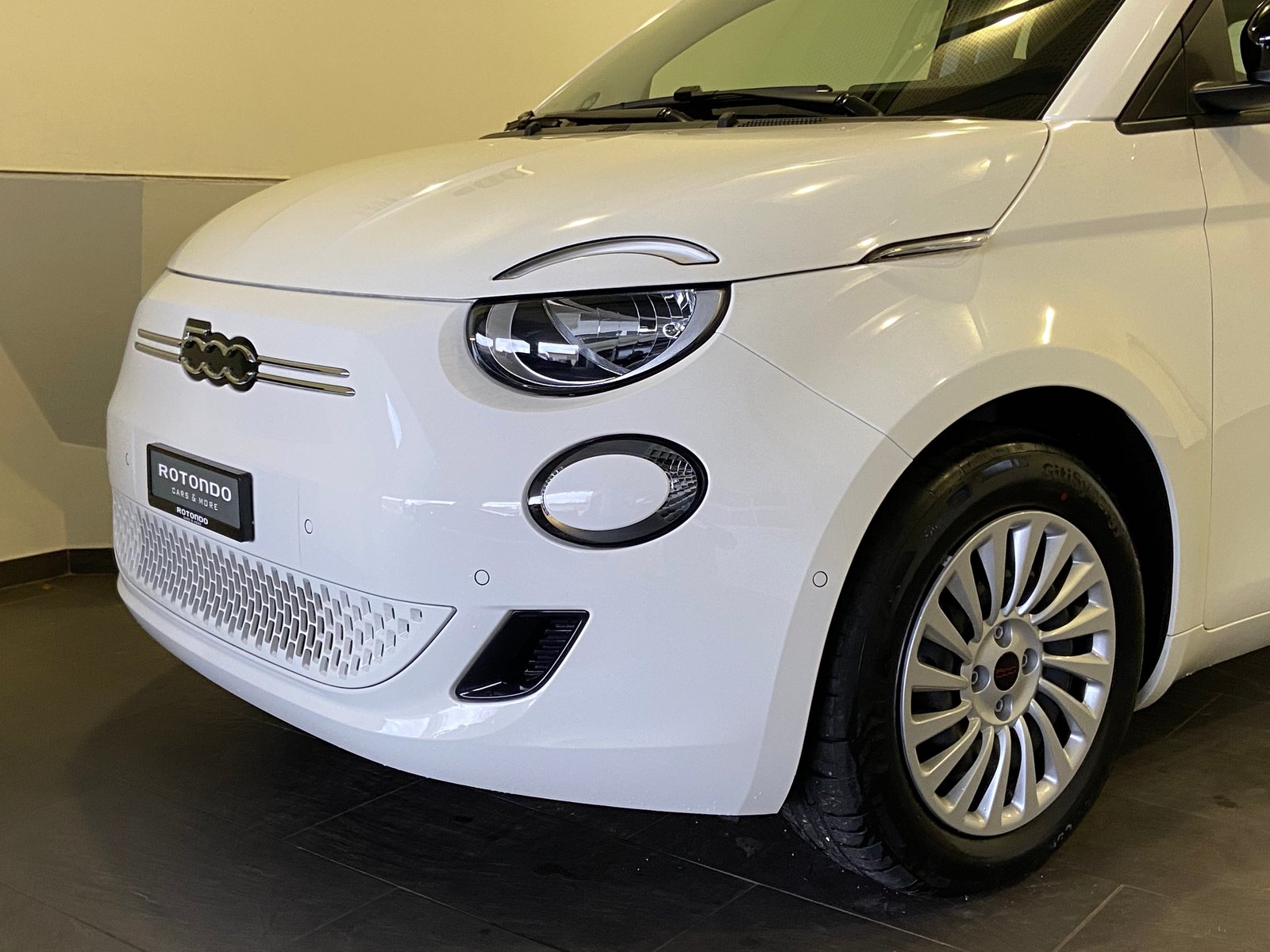 FIAT 500 C electric 87 kW Red, Elettrica, Auto nuove, Automatico - 3
