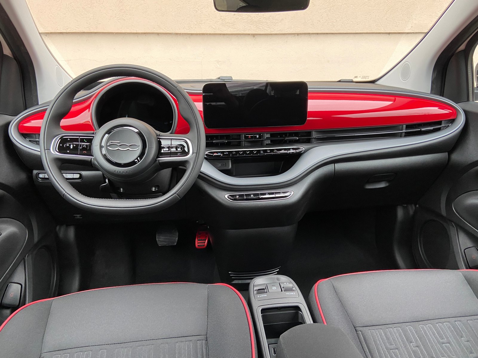 FIAT 500 C electric 87 kW Red, Elettrica, Auto nuove, Automatico - 5