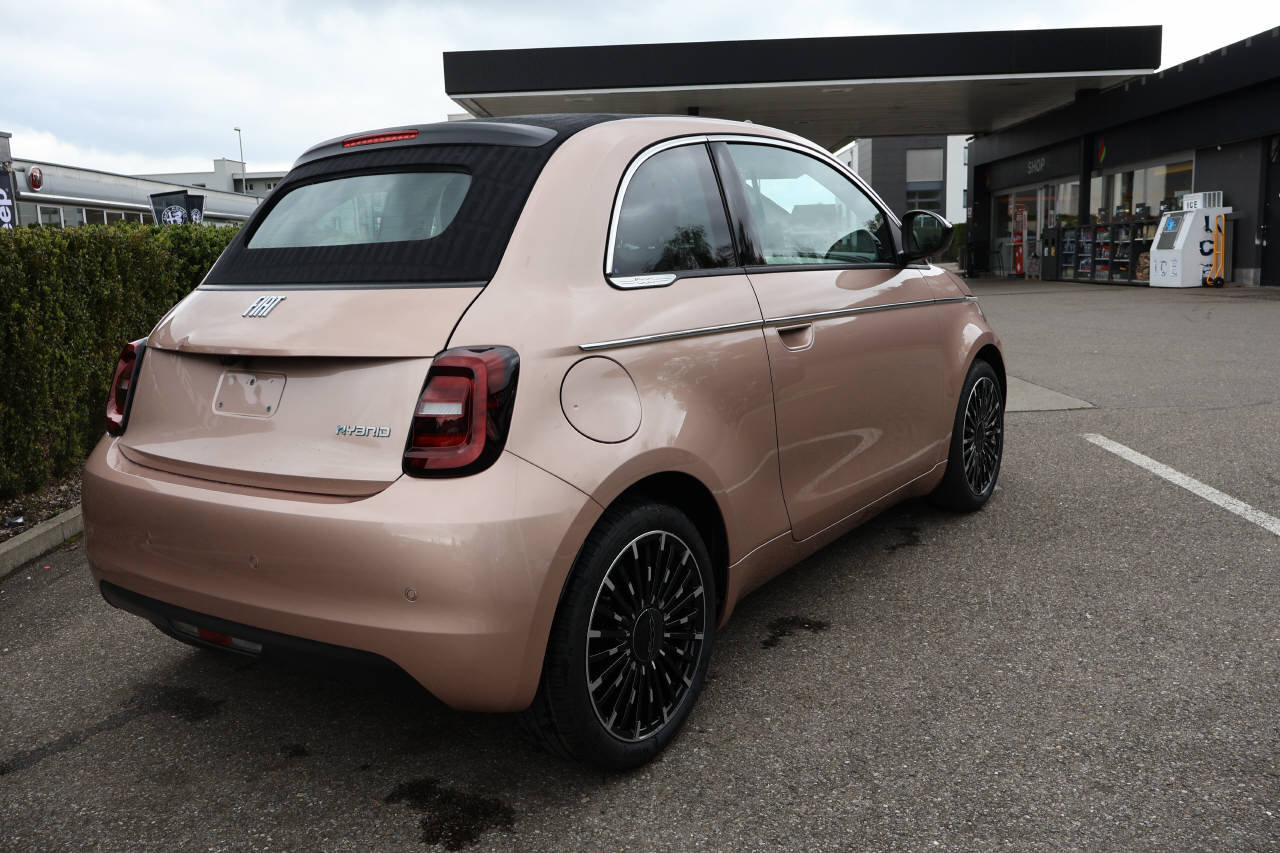 FIAT 500 Cabrio 1.0 Hybrid La Prima, Mild-Hybrid Benzin/Elektro, Neuwagen, Handschaltung - 3