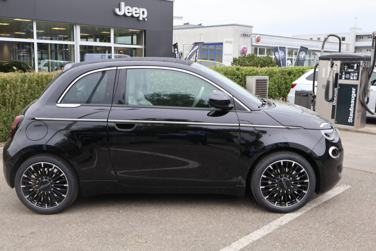 FIAT 500 Cabrio 1.0 Hybrid La Prima, Hybride Léger Essence/Électricité, Voiture nouvelle, Manuelle - 2