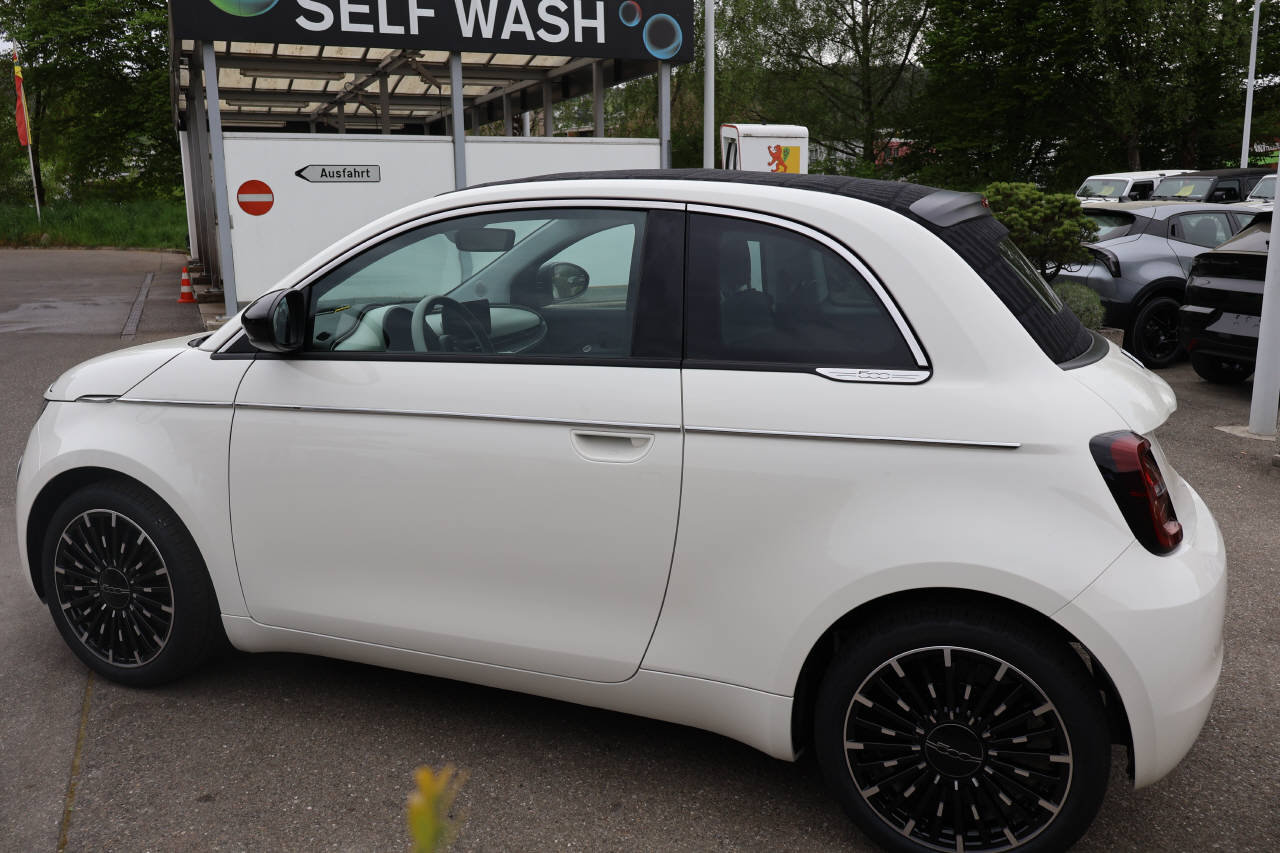 FIAT 500 Cabrio 1.0 Hybrid La Prima, Mild-Hybrid Petrol/Electric, New car, Manual - 6