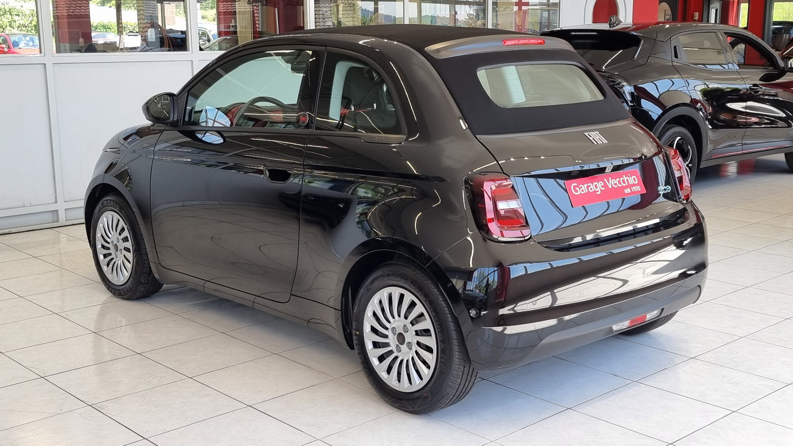 FIAT 500 Cabrio Red, Électrique, Voiture nouvelle, Automatique - 5