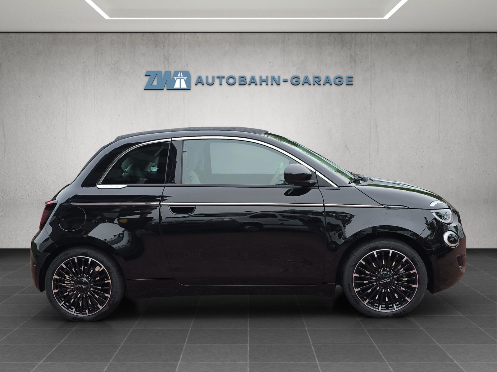 FIAT 500 Cabrio La Prima, Électrique, Voiture nouvelle, Automatique - 6