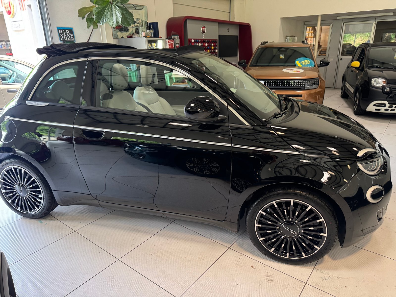 FIAT 500C 1.0 FireFly MHD La Prima, Petrol, New car, Manual - 4