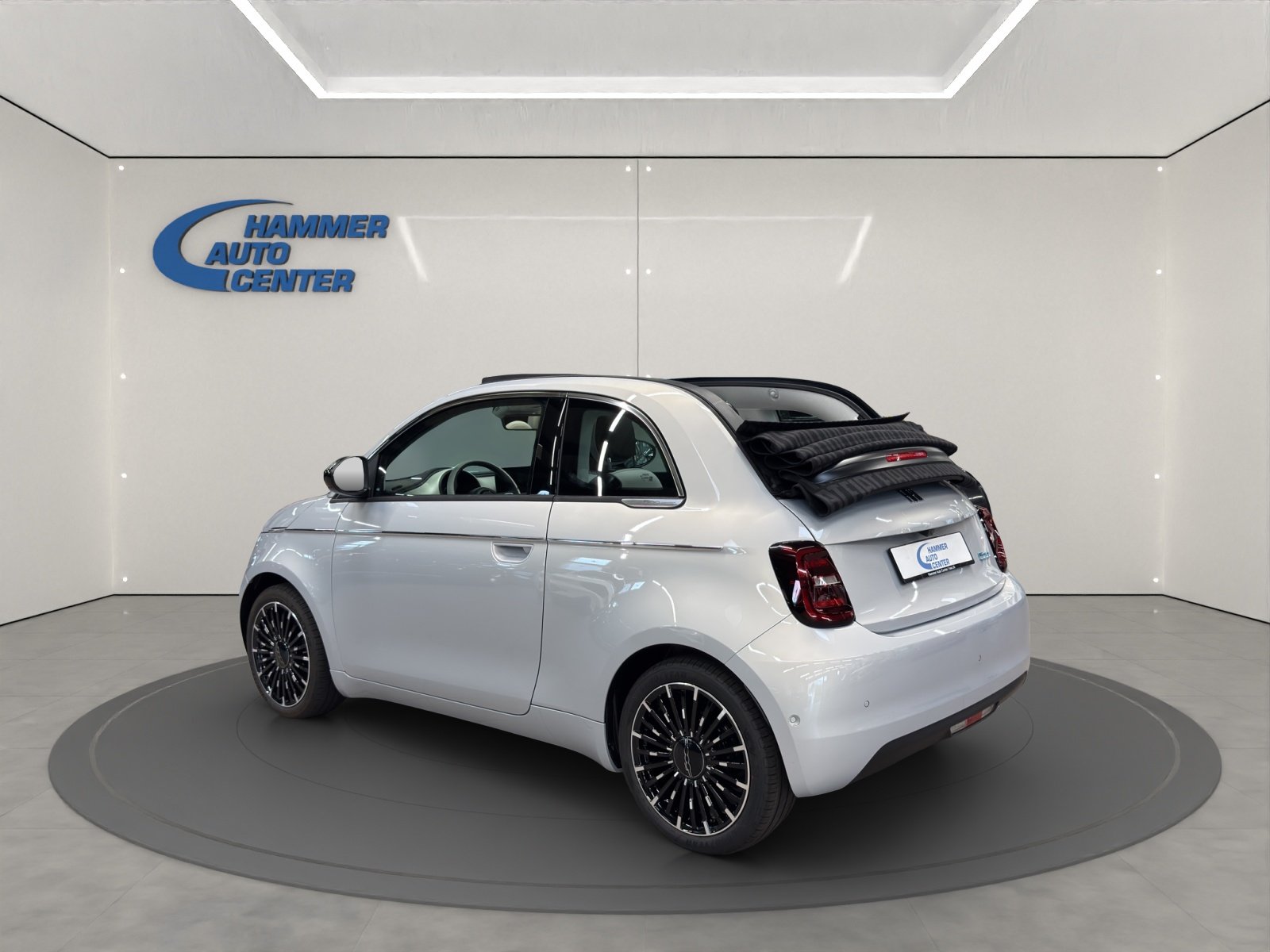 FIAT 500 Cabrio La Prima, Electric, New car, Automatic - 3